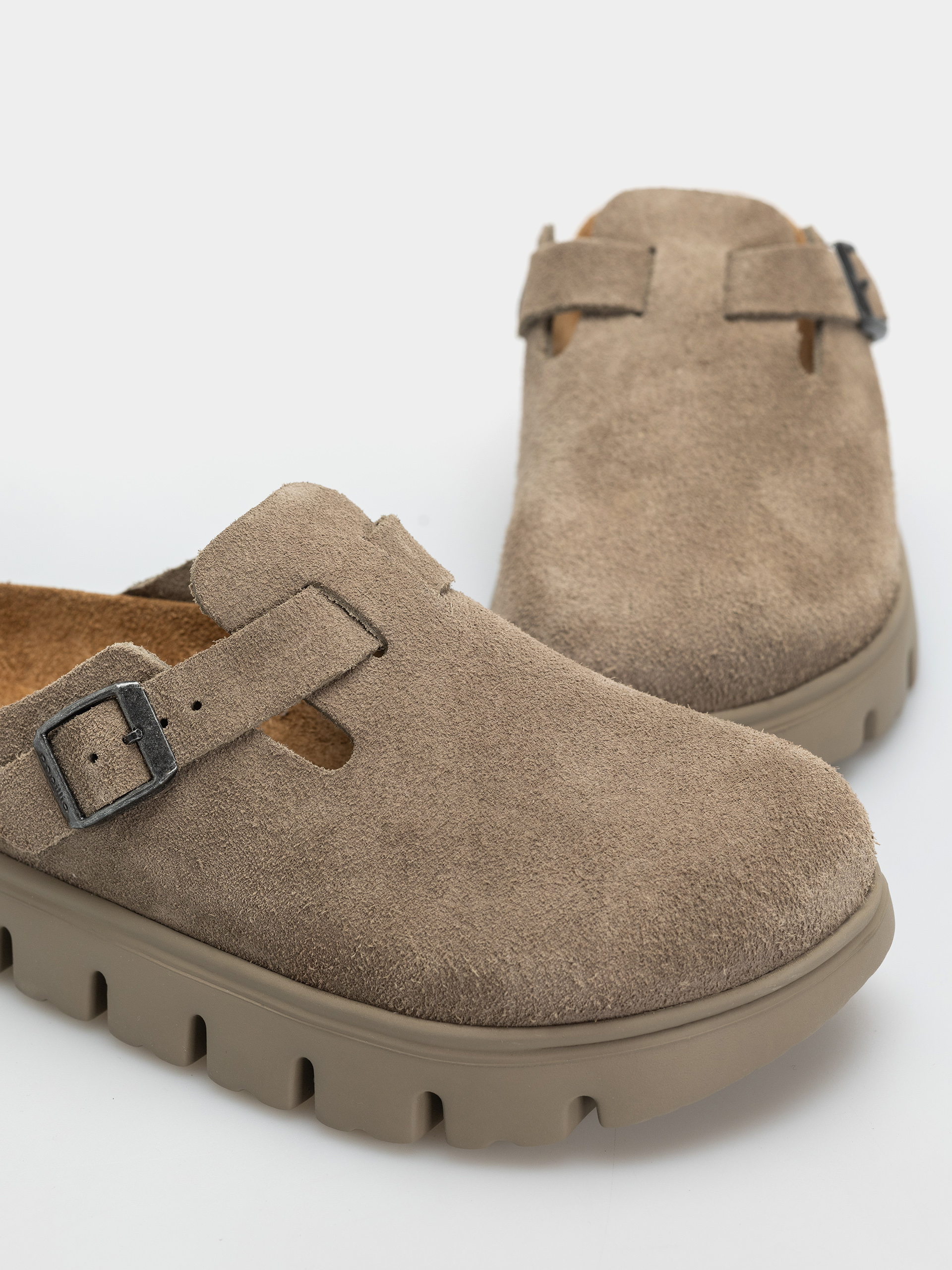 Birkenstock Boston Chunky Suede Leather Narrow Wmn Flip-flops (taupe)