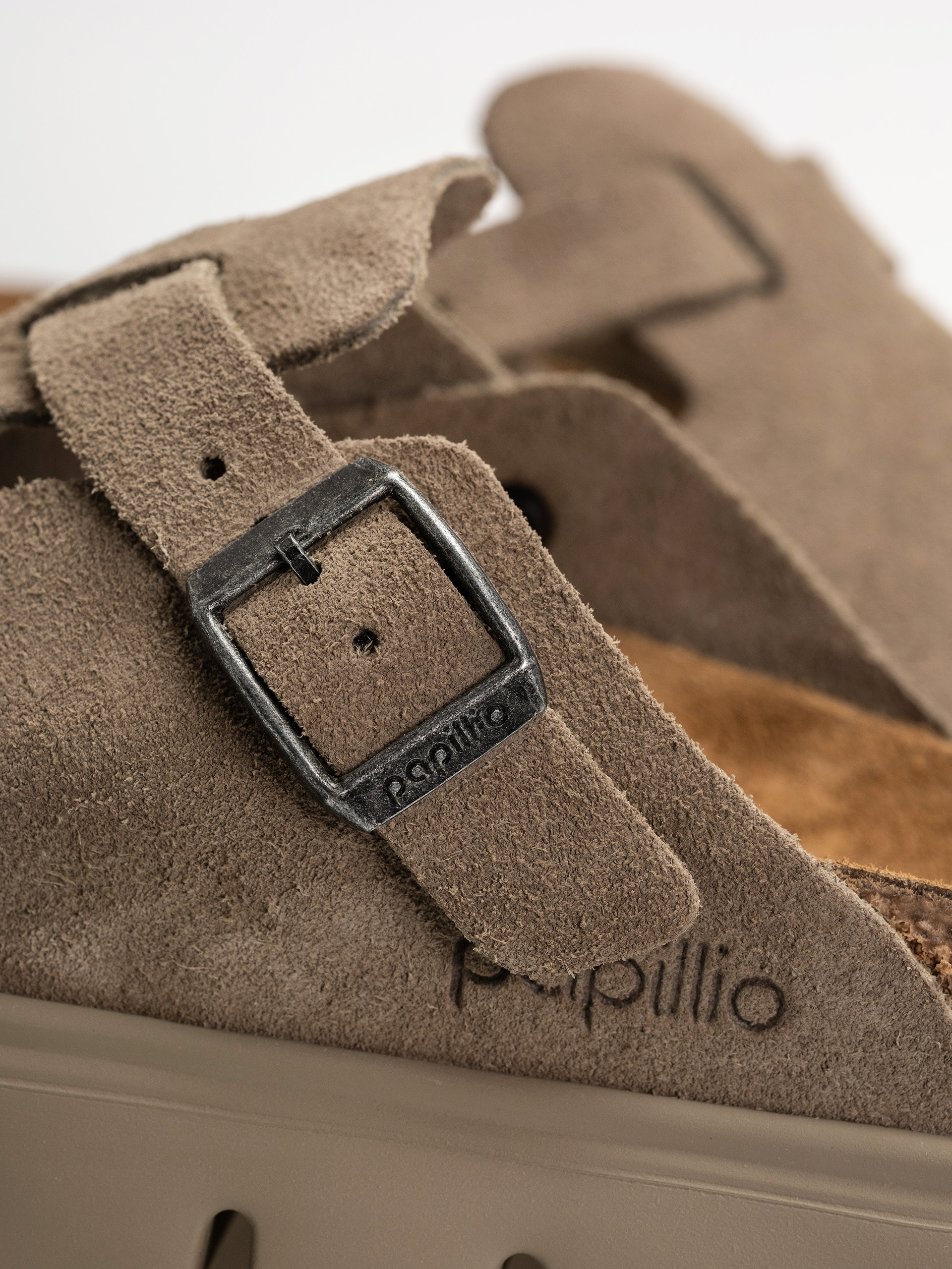 Birkenstock Boston Chunky Suede Leather Narrow Wmn Flip Flops (taupe)
