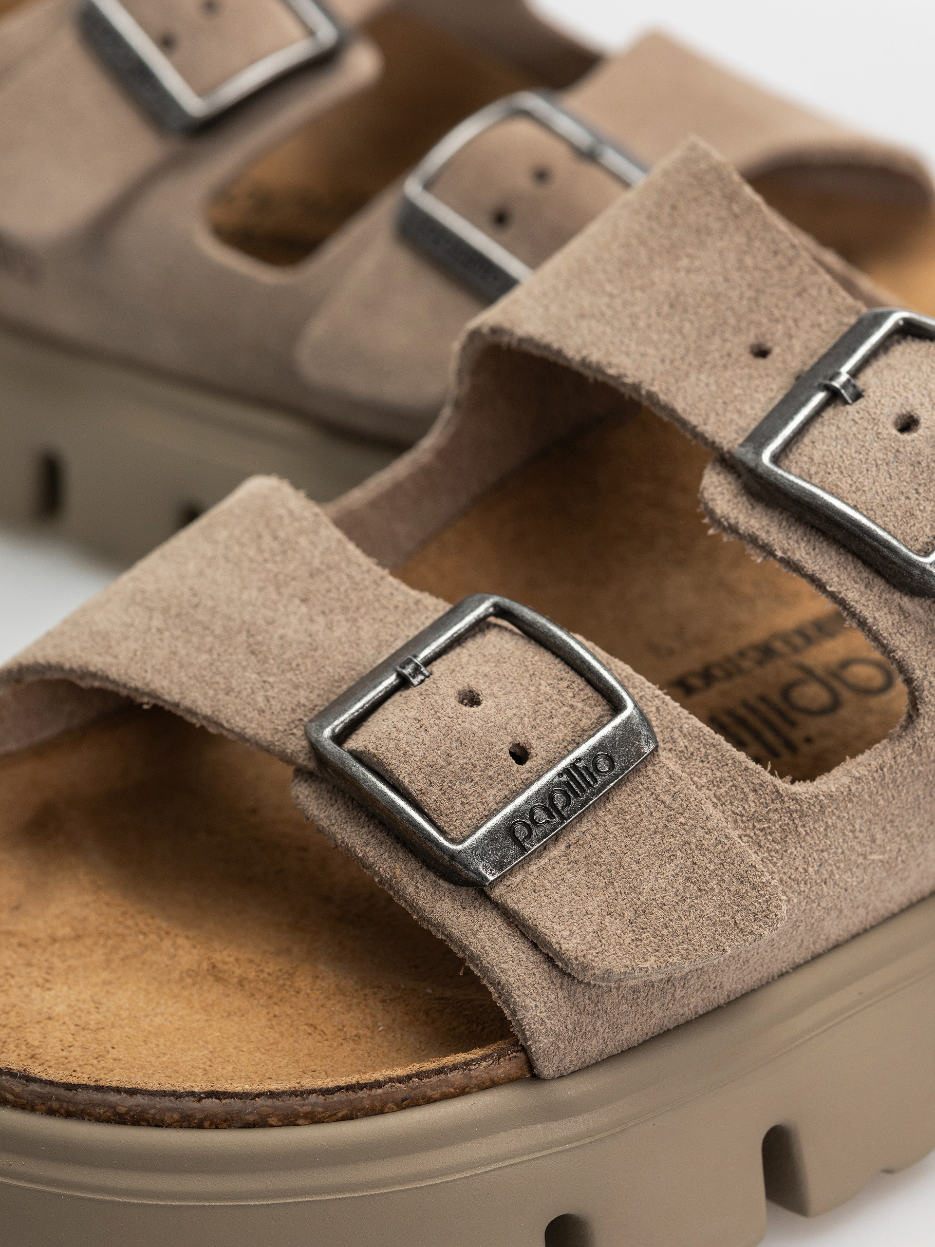 Birkenstock Arizona Chunky Suede Leather Narrow Wmn Flip-flops (taupe tonal)