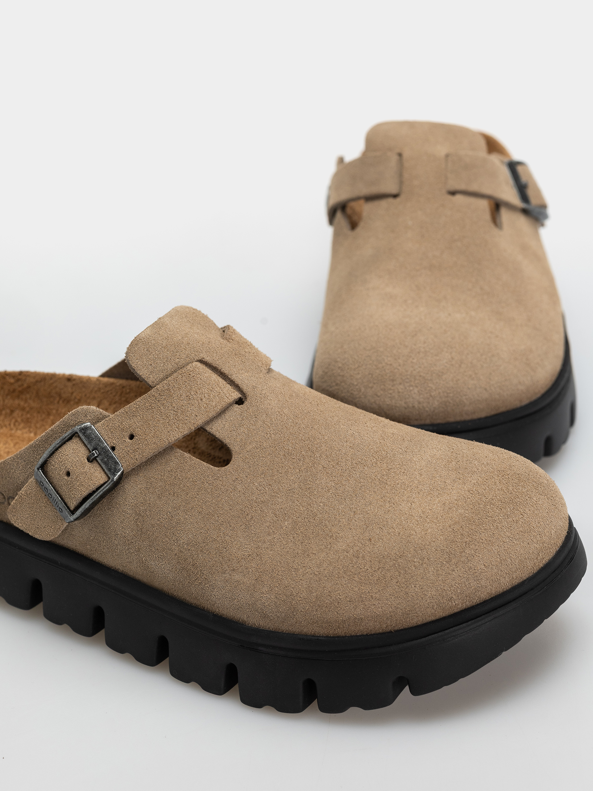 Birkenstock Boston Chunky Suede Leather Narrow Wmn Flip Flops (gray taupe)