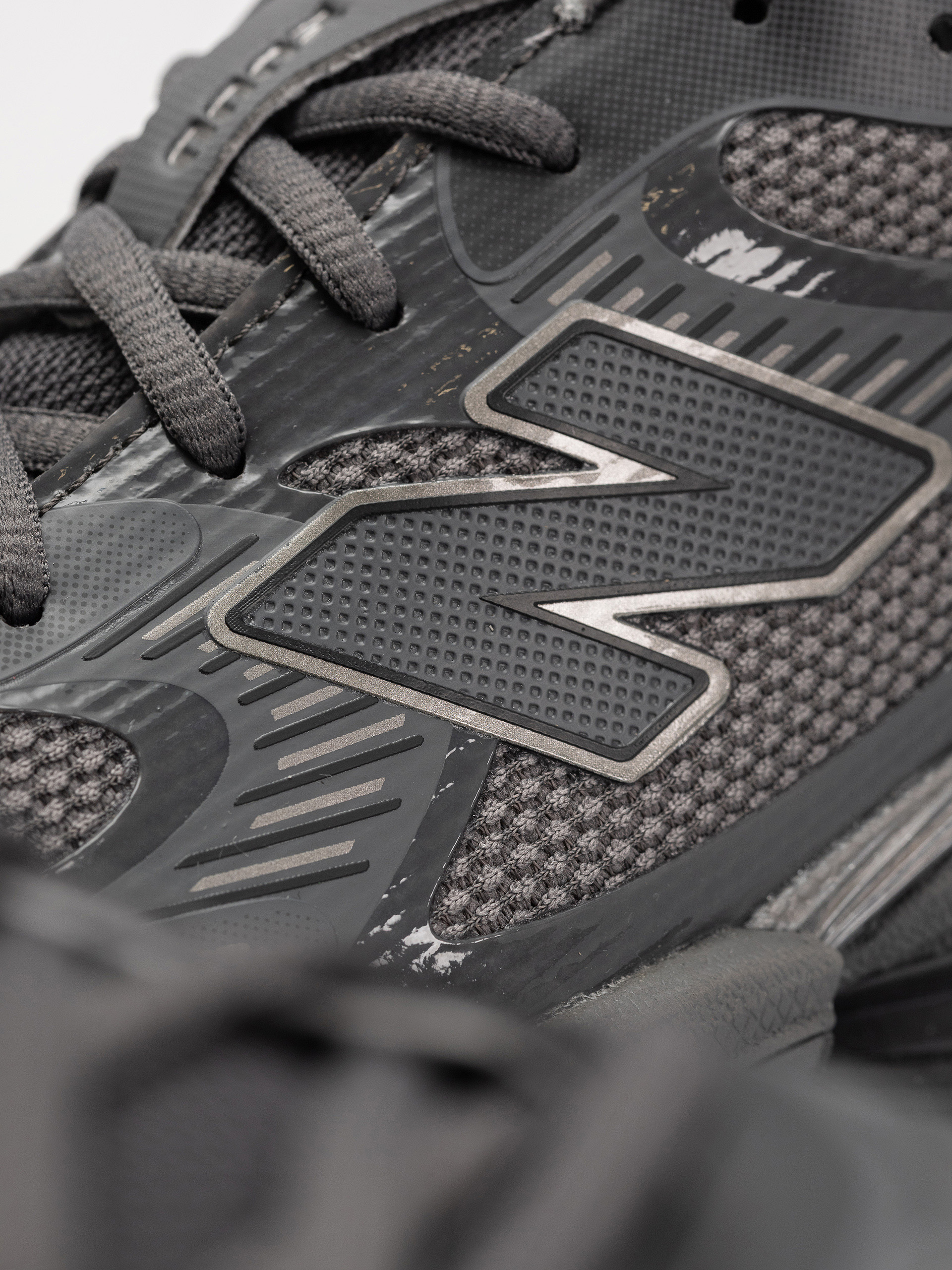 New Balance 2000 Shoes (castlerock/castlerock)