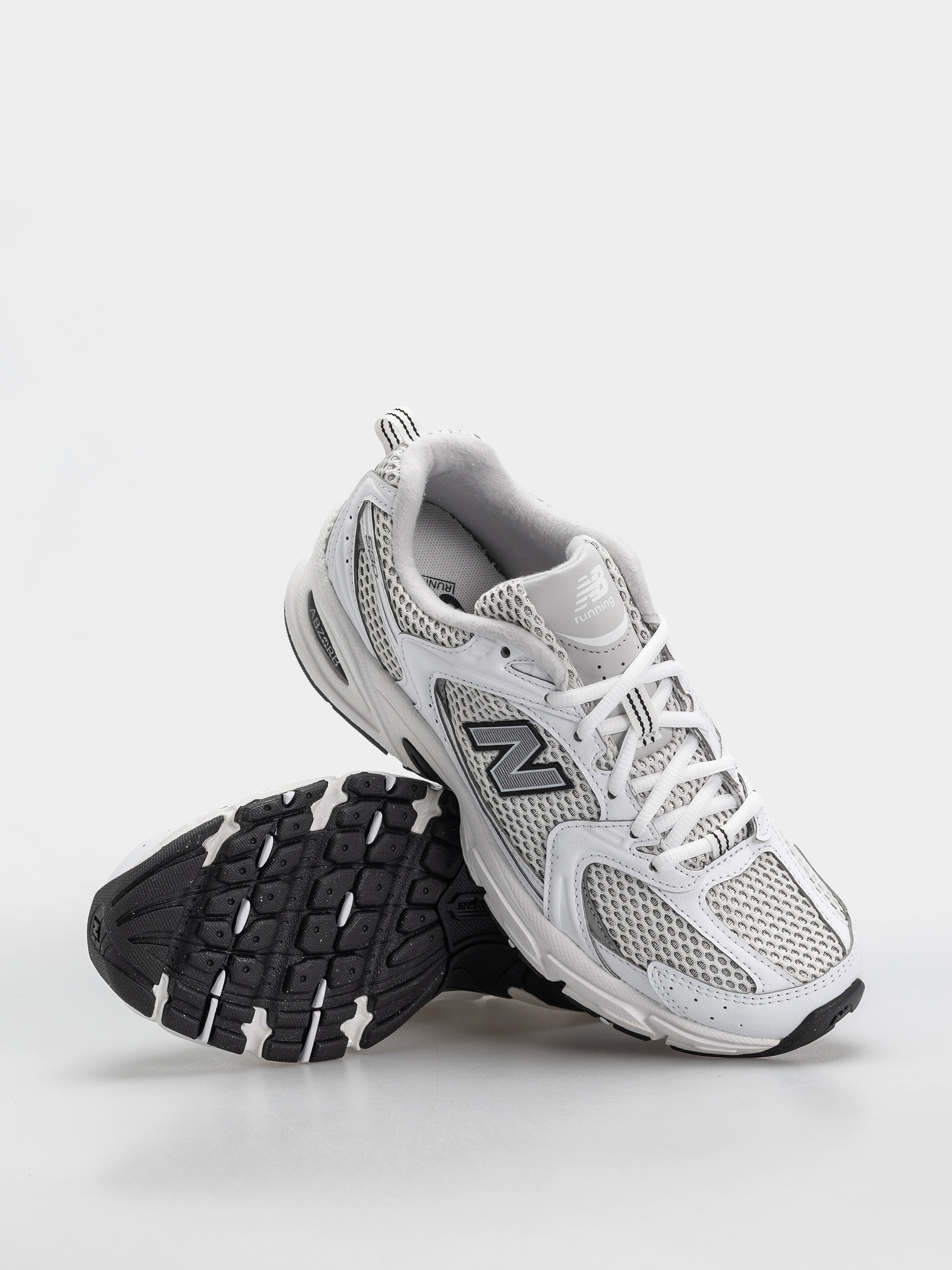 New Balance 530 Schuhe (white/silver metallic/black)