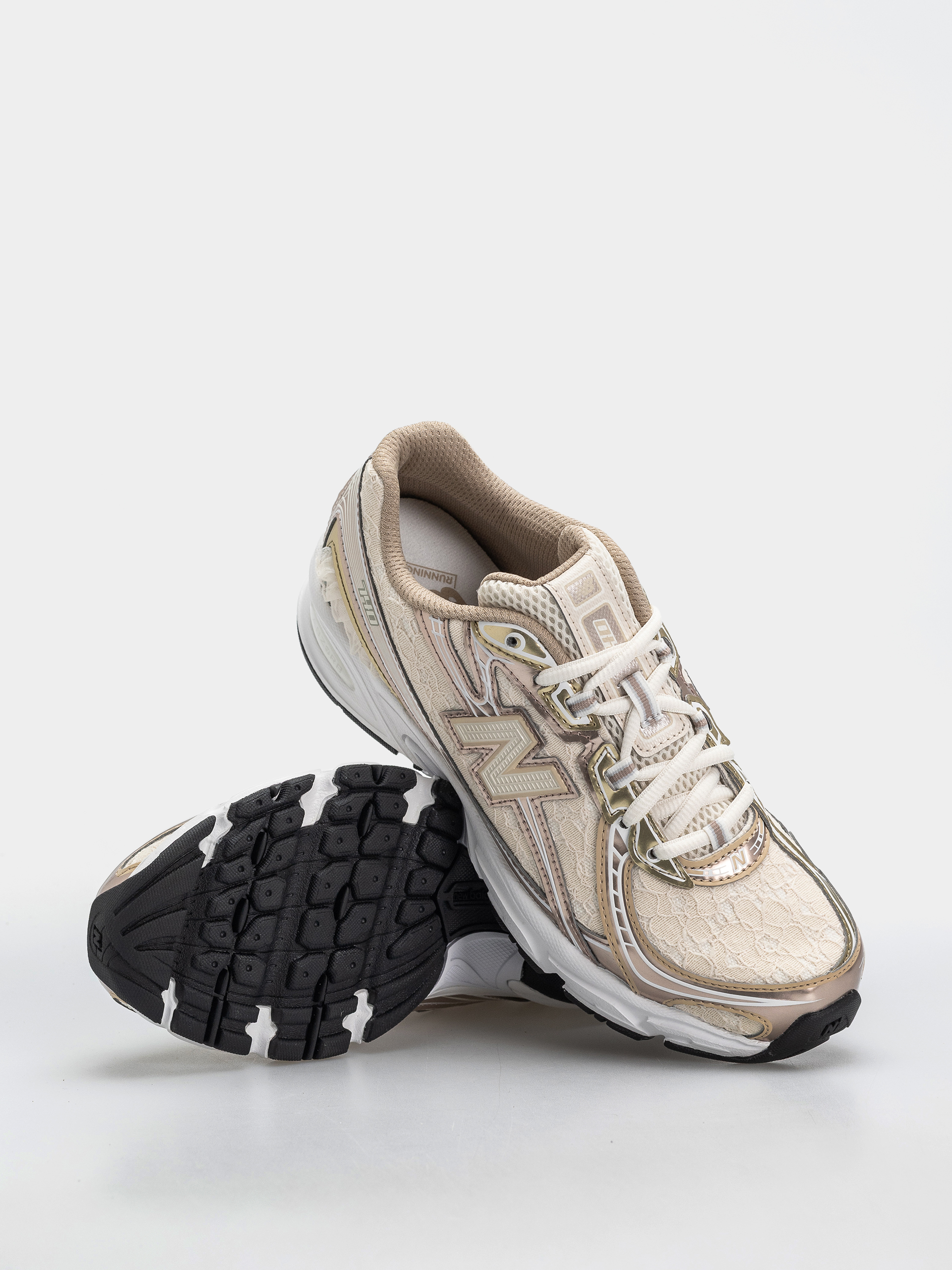 New Balance 740 Schuhe (sea salt/silver metallic)