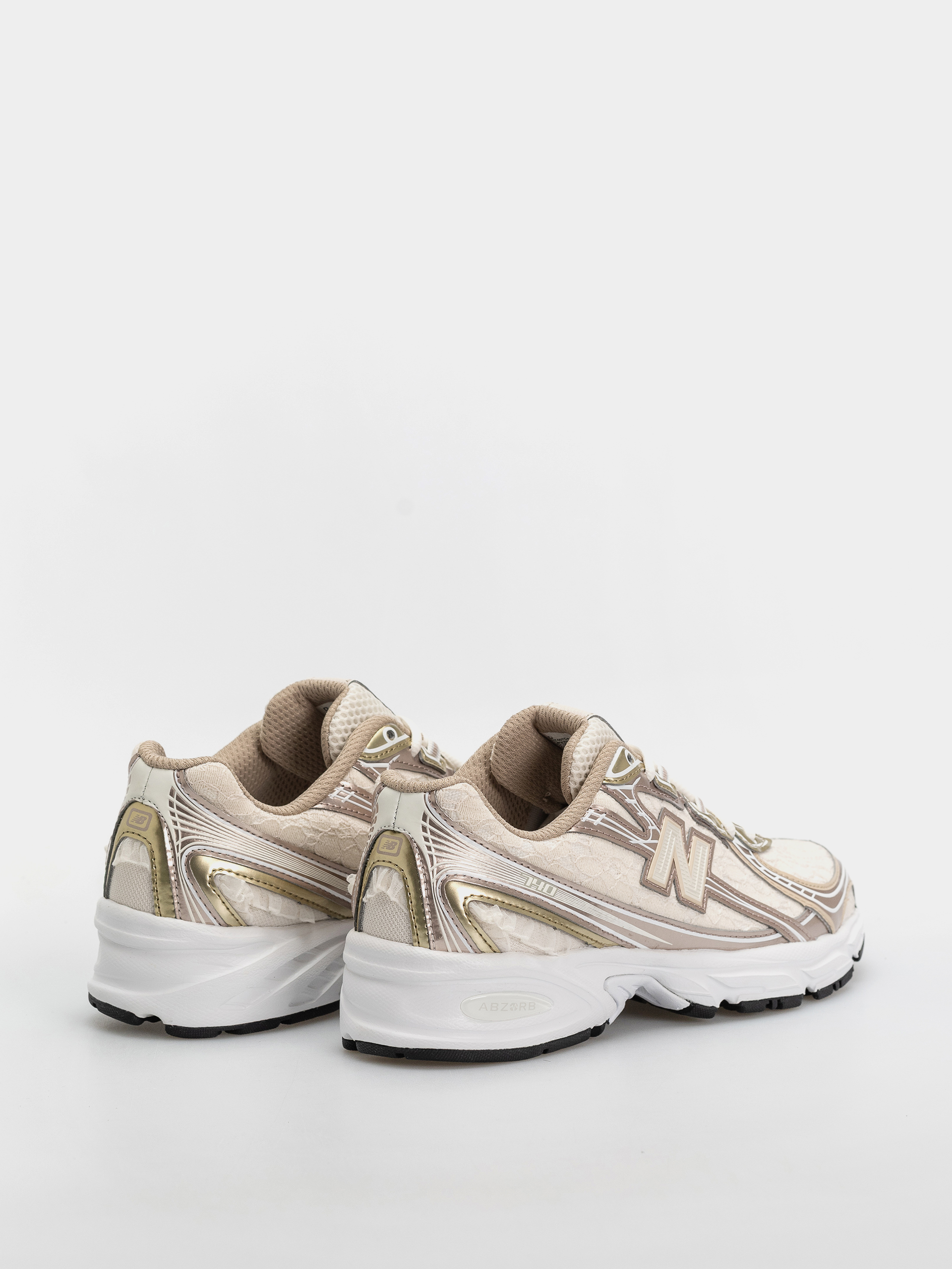 New Balance 740 Shoes (sea salt/silver metallic)