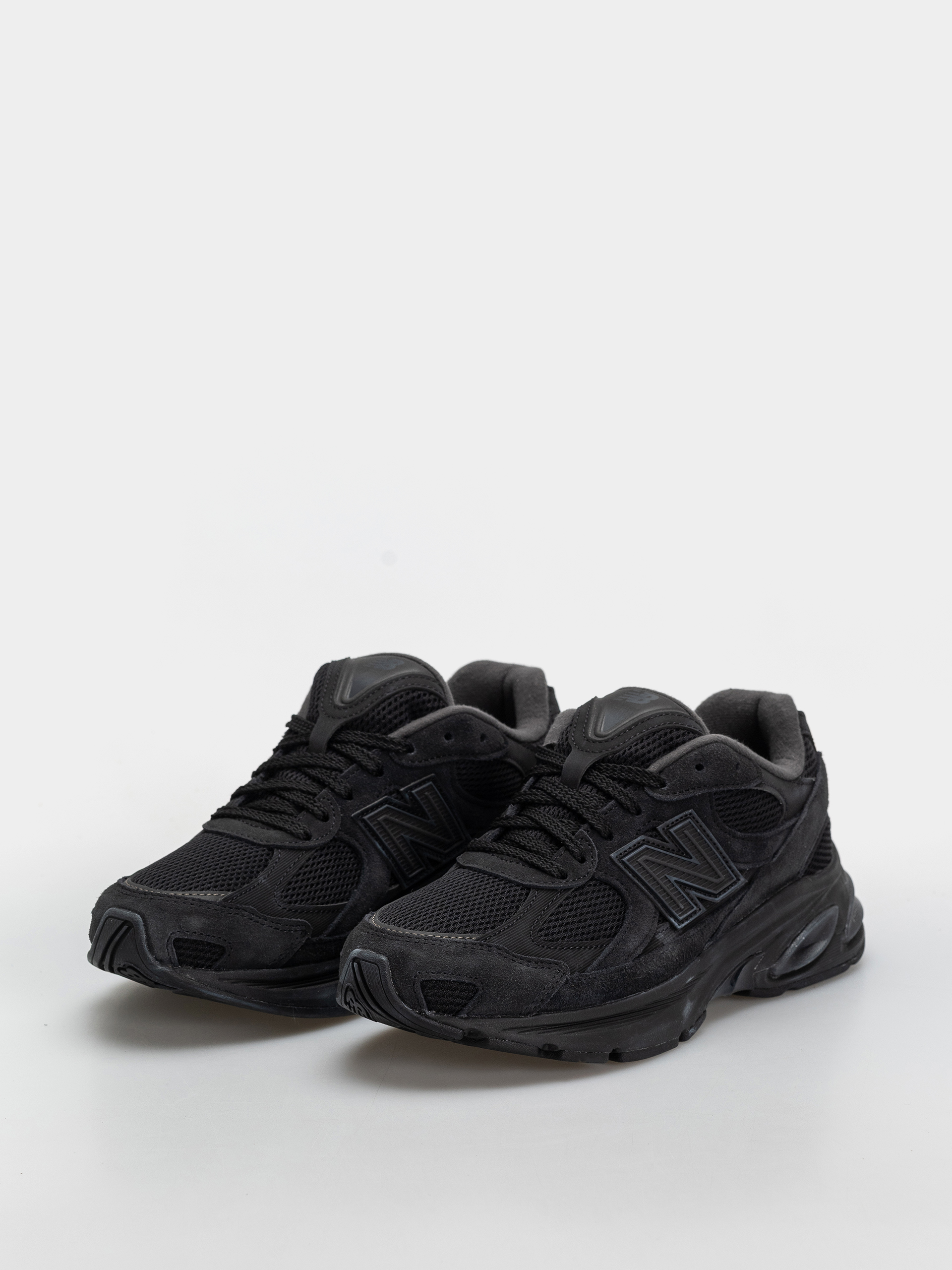 New Balance 2010 Shoes (black/black)