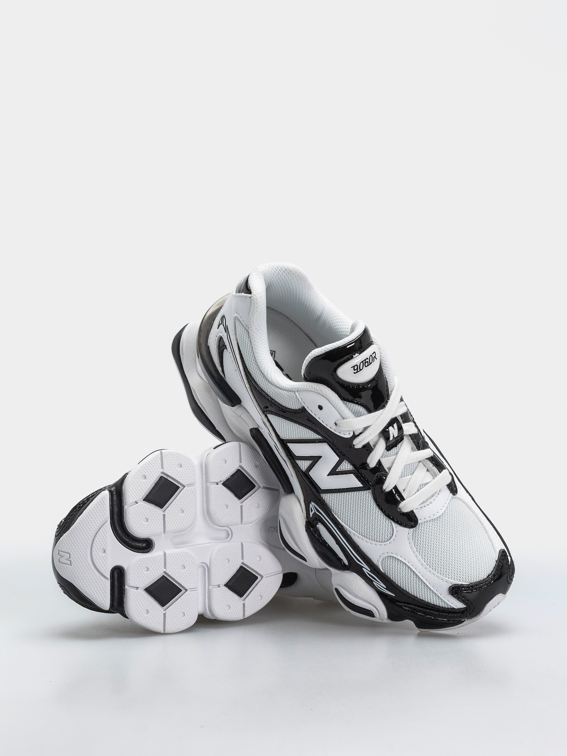 New Balance 9060 Schuhe (black/white)