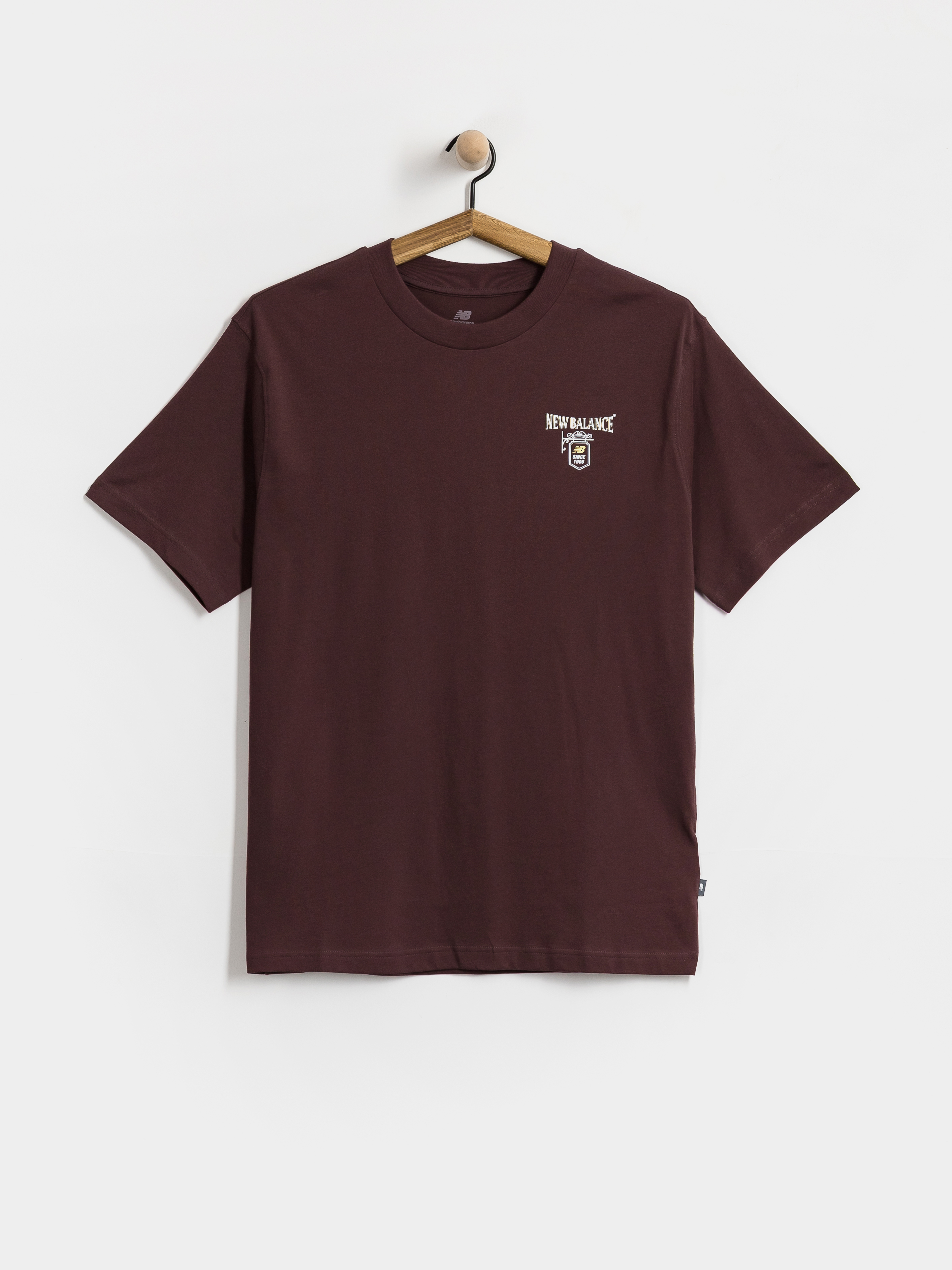 New Balance Grab a Bite London T-shirt (cherry leather)