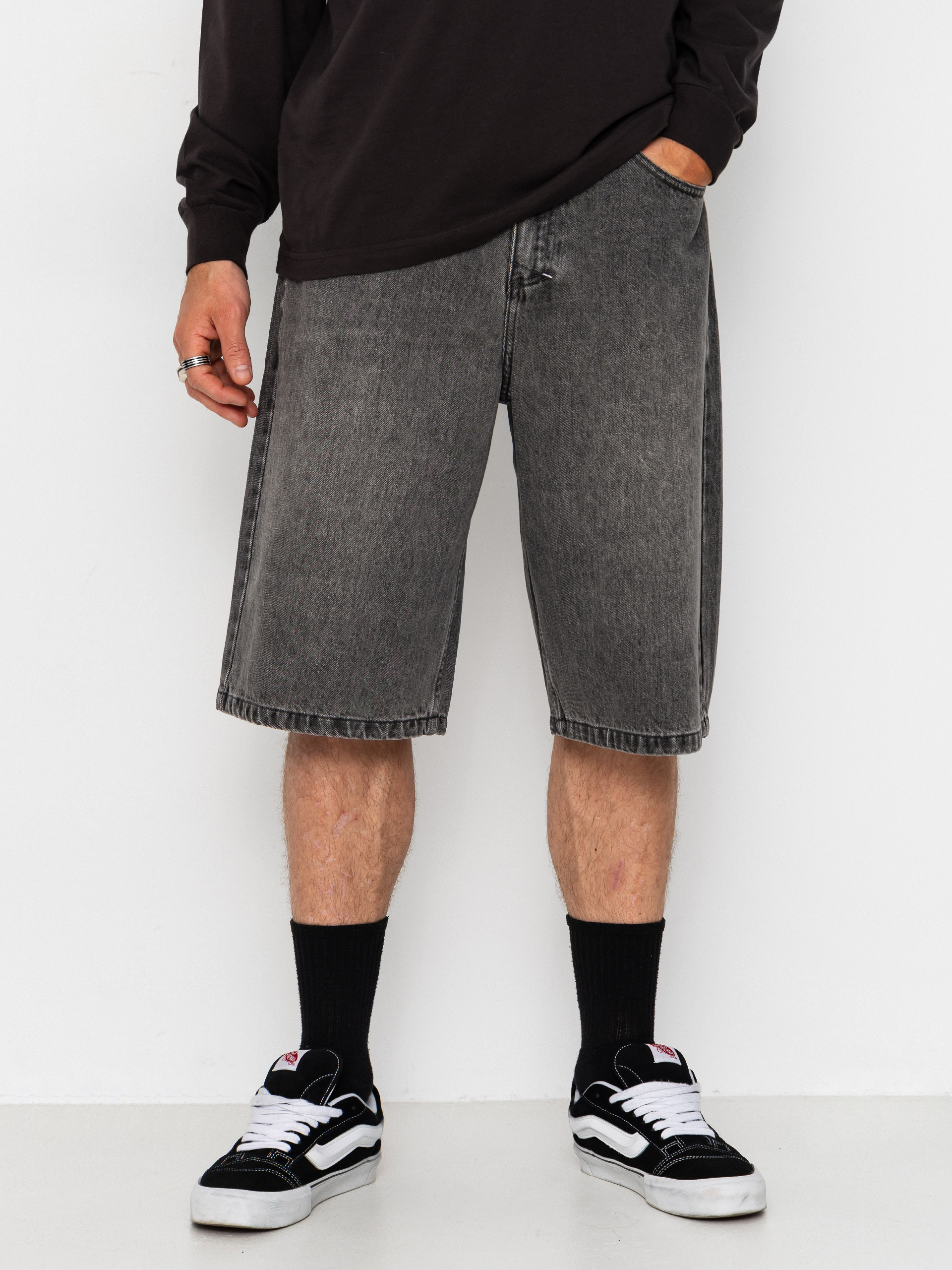 MassDnm Jeans Slang Shorts (grey)