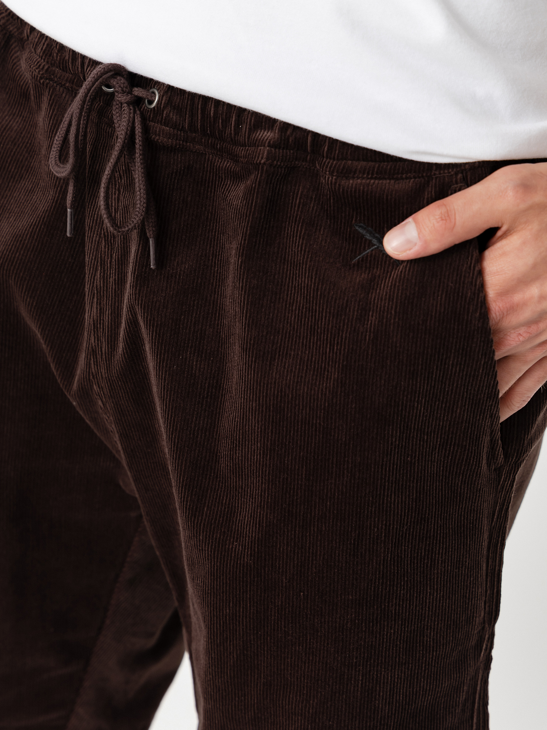 Iriedaily Shorts Corvin (dark coffee)