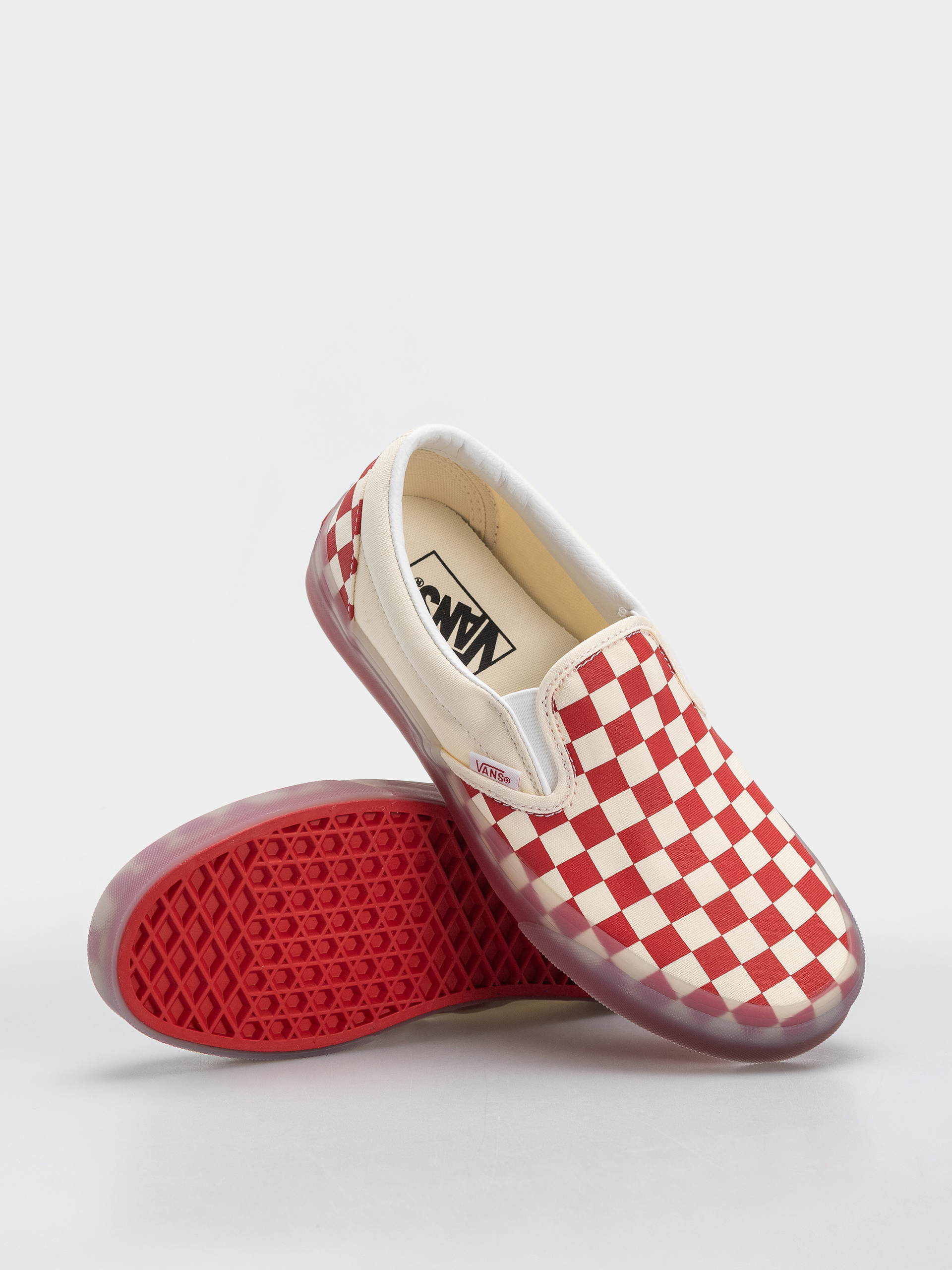 Vans Classic Slip On Shoes (red/marshmallow)