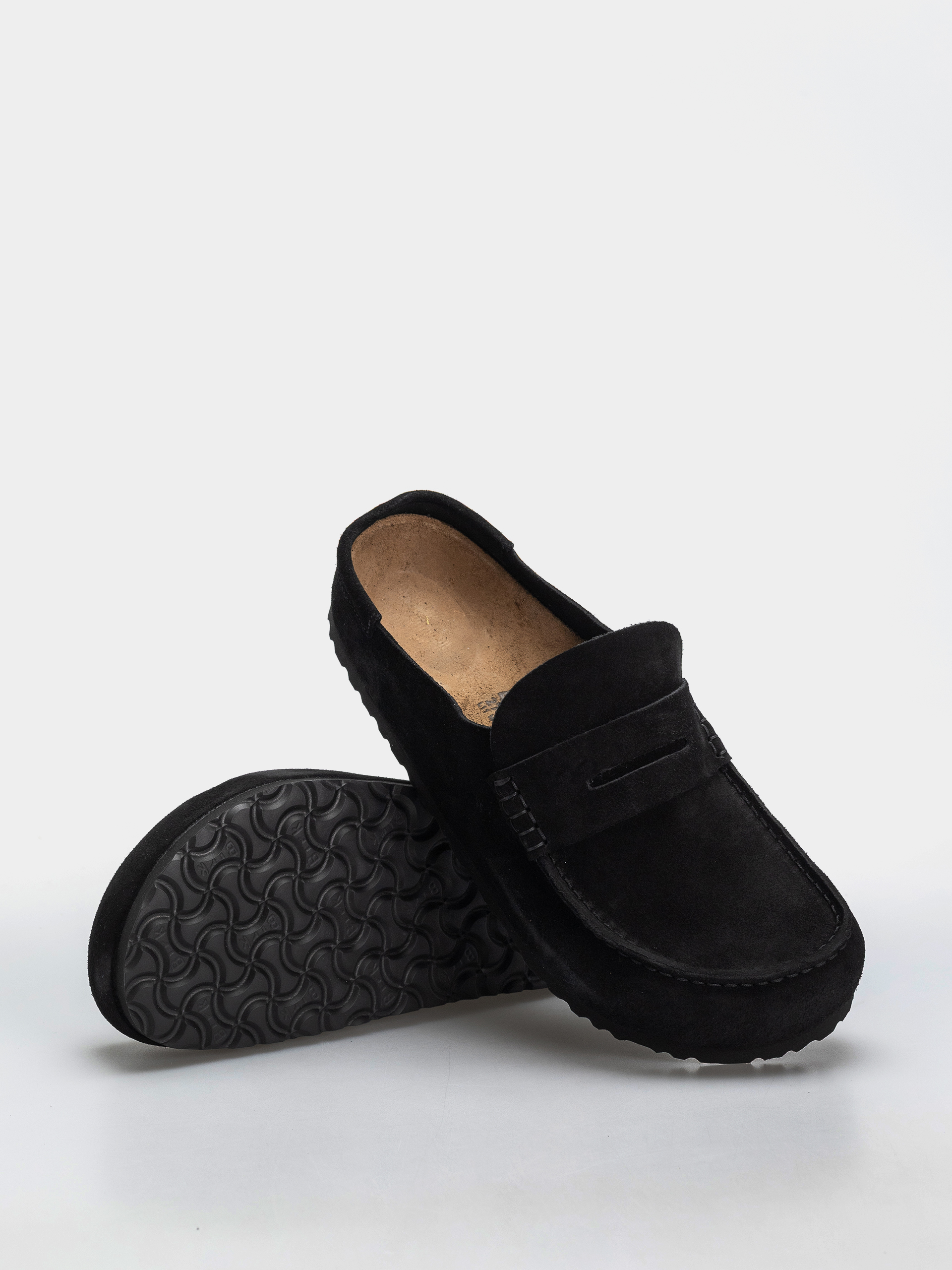 Birkenstock Naples Wrapped Suede Leather Regular Flip Flops (black)