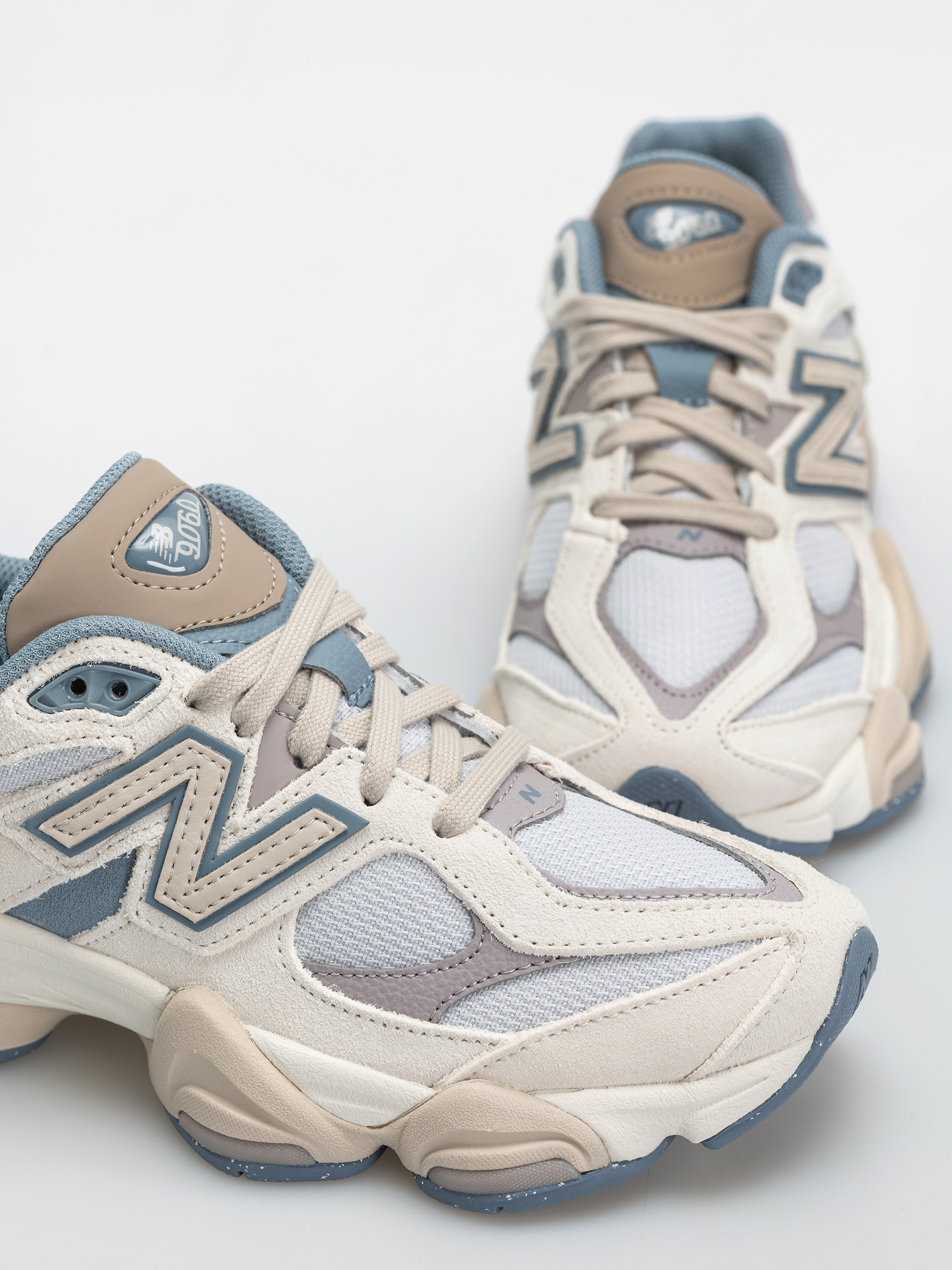 New Balance 9060 Schuhe (zinc blue/sea salt)