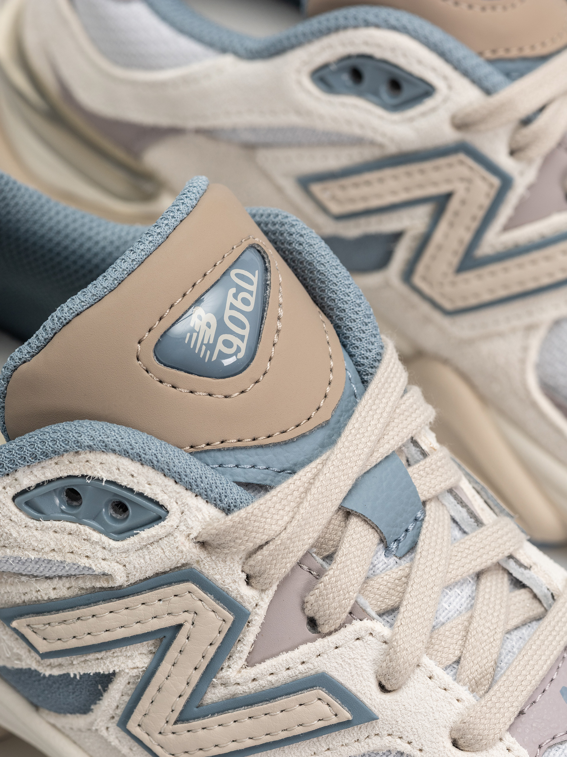 New Balance 9060 Shoes (zinc blue/sea salt)