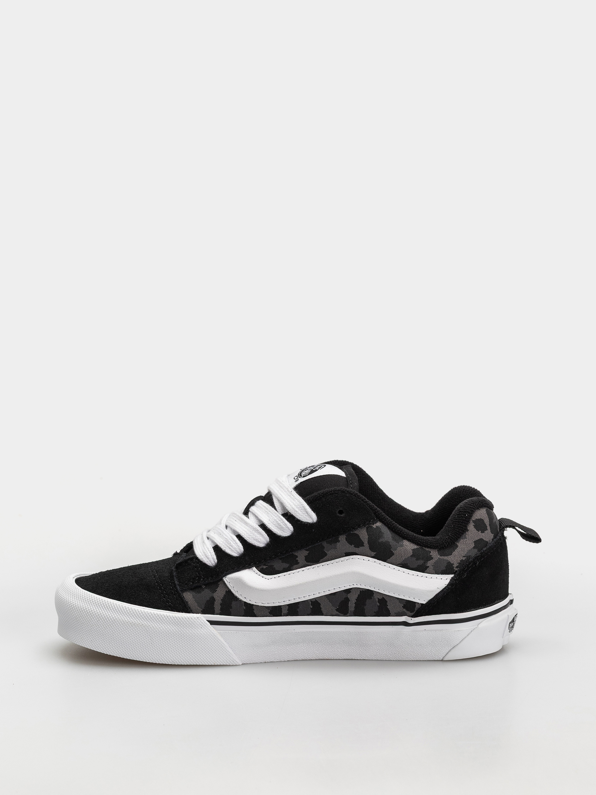 Vans Shoes Knu Skool (black)