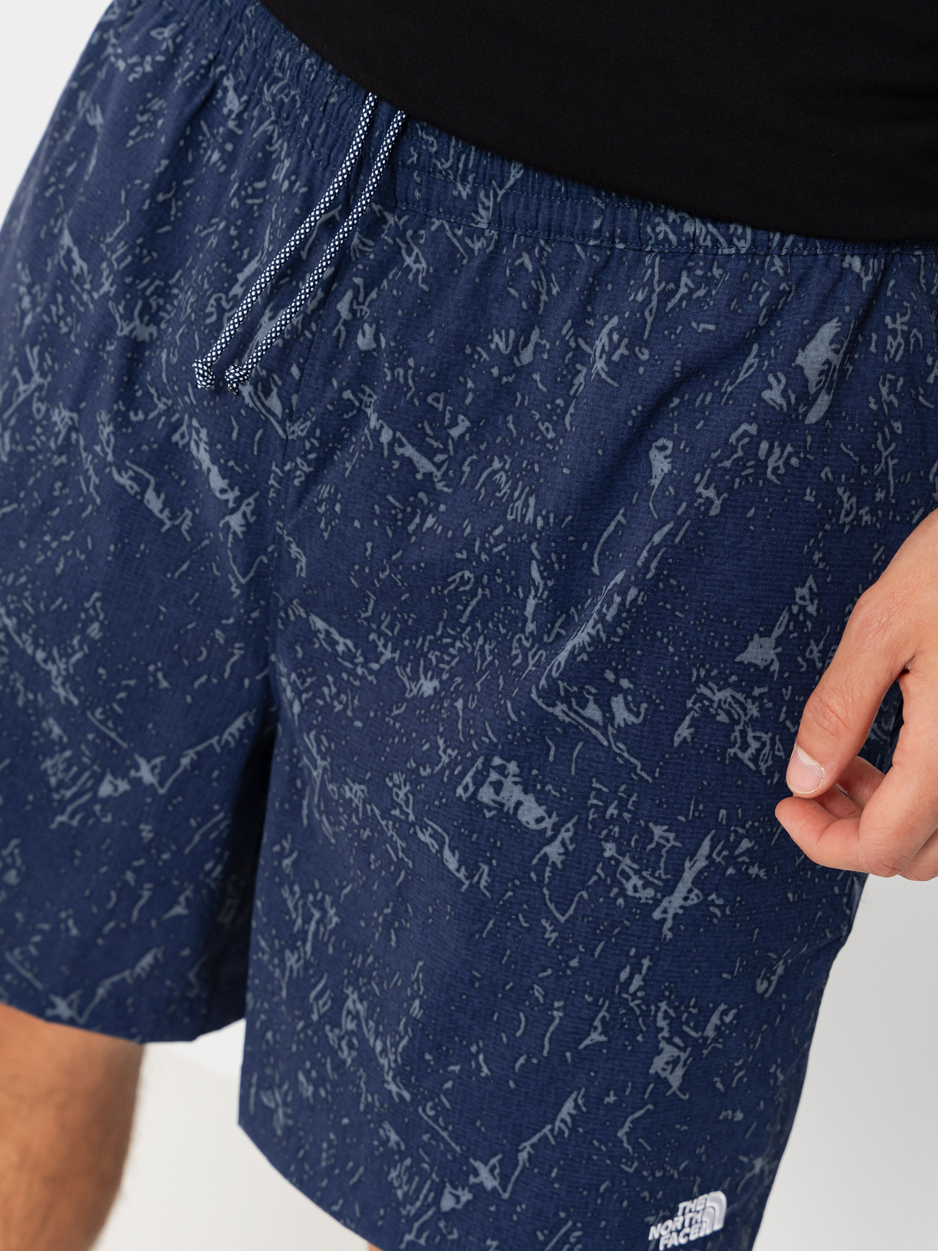 The North Face Class V Pathfinder Pull On 7In Shorts (summit navy roc)