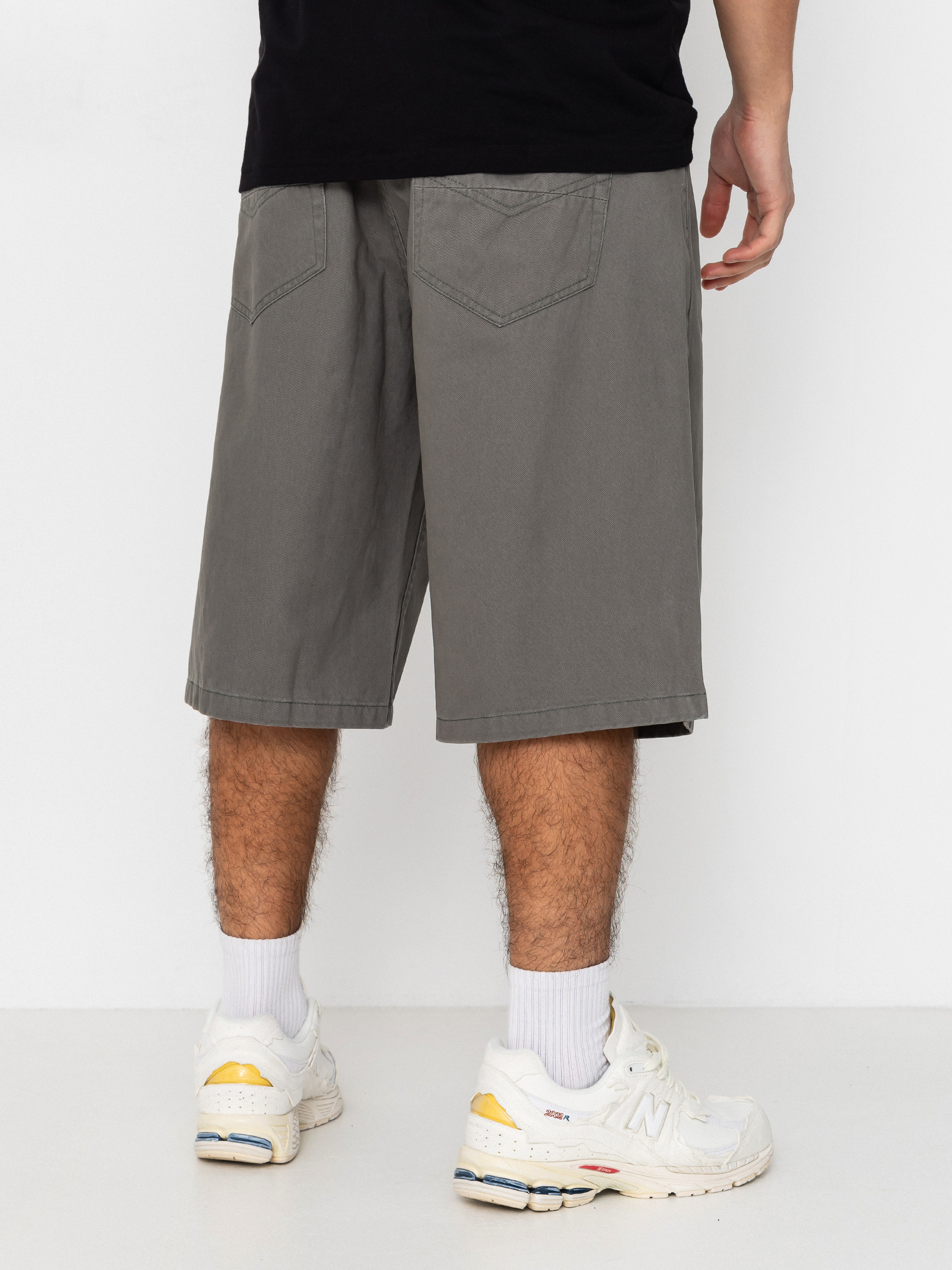 MassDnm Slang Shorts (asphalt)