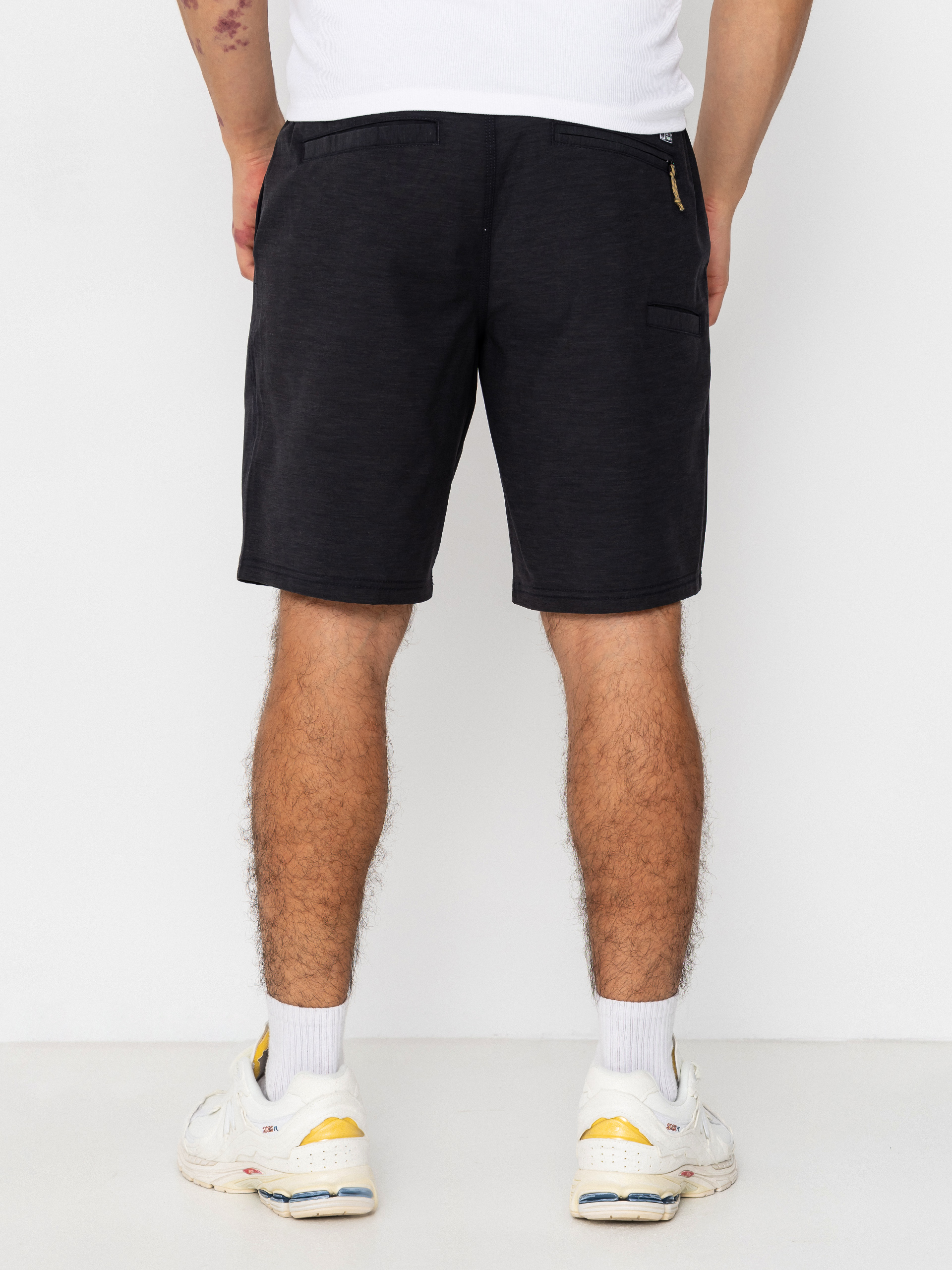 Salty Crew Drifter 19 Hybrid Shorts (black)