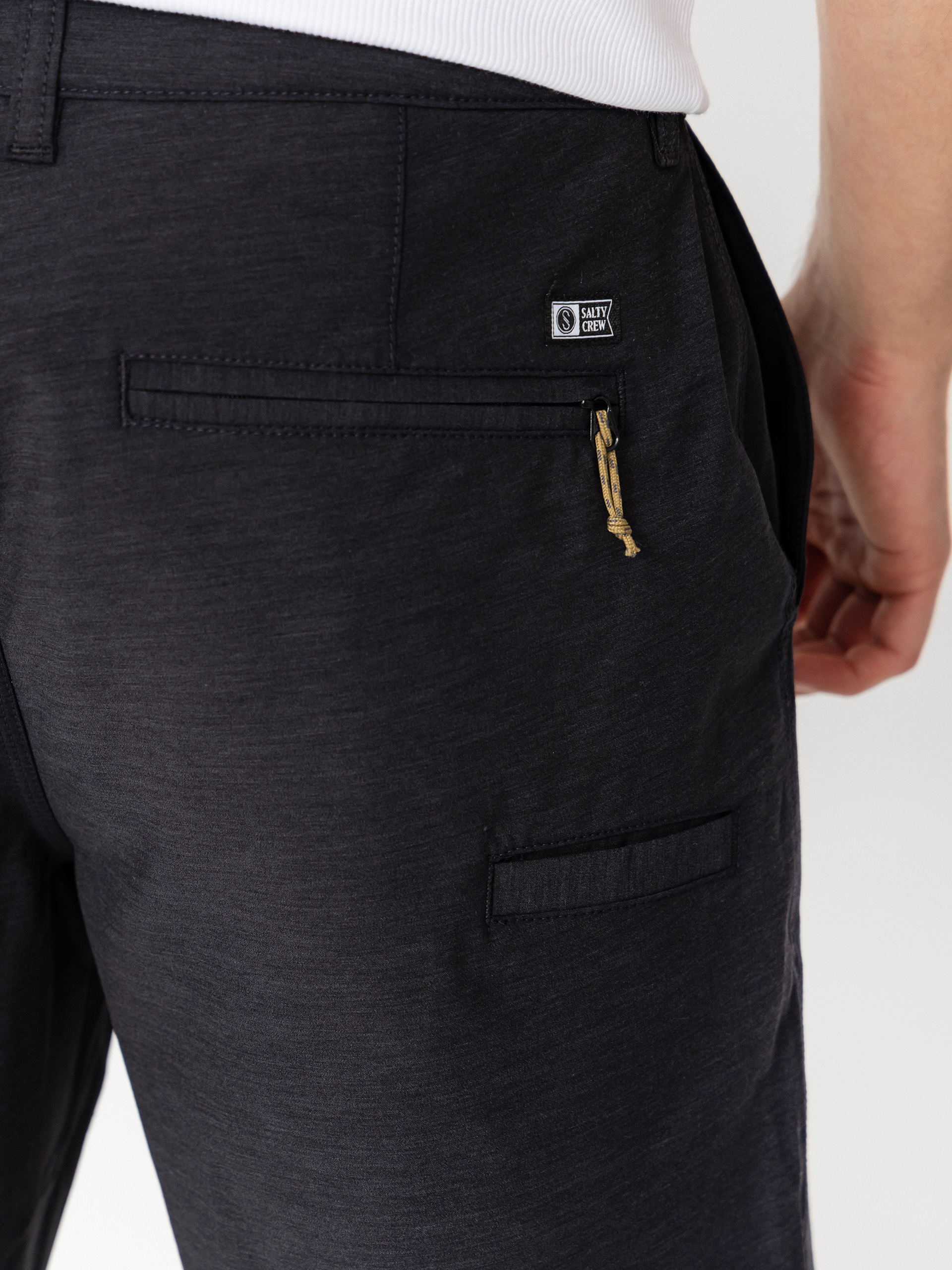 Salty Crew Drifter 19 Hybrid Shorts (black)