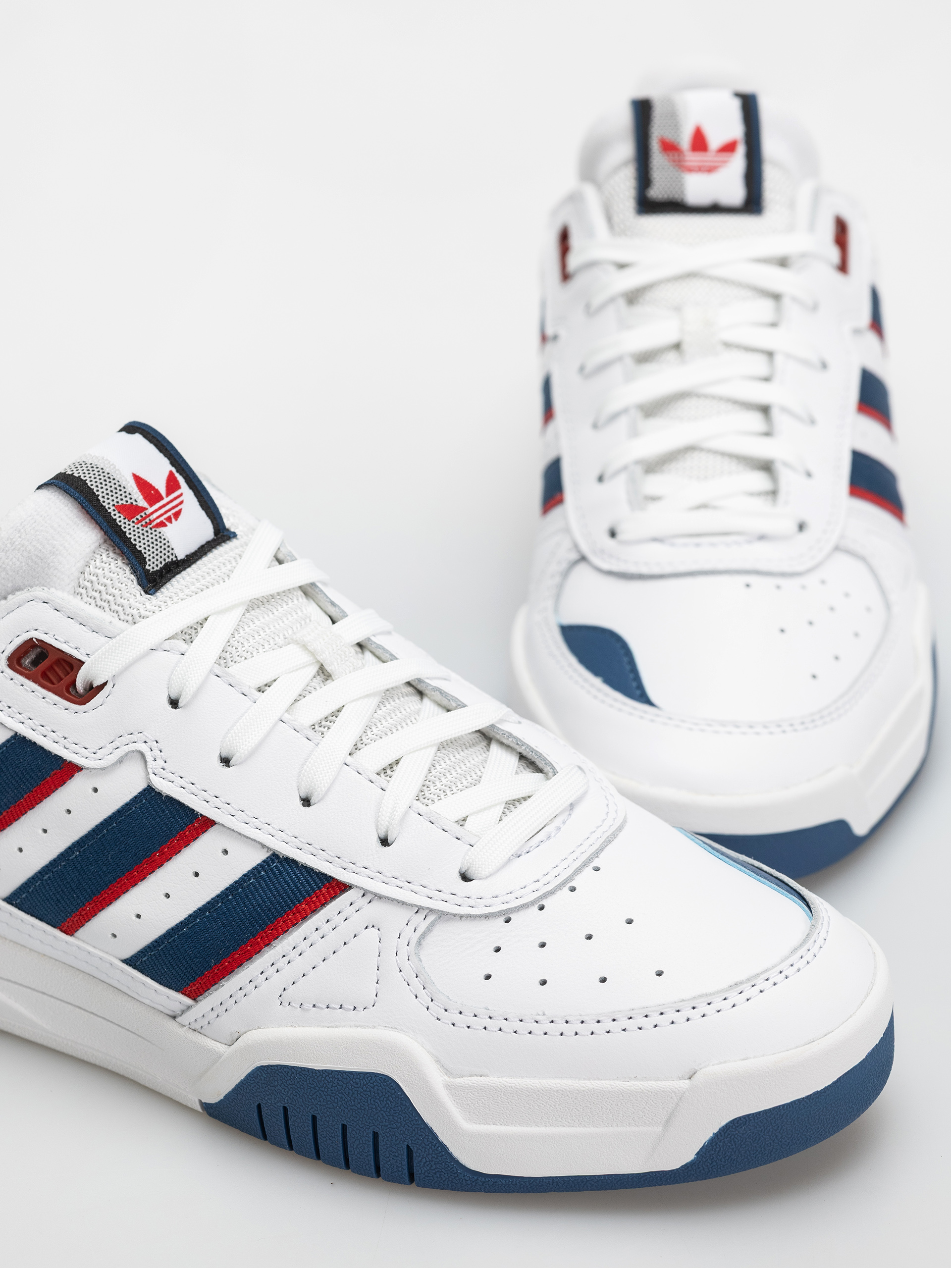 adidas Tekkira Cup Schuhe (ftwwht/betsca)
