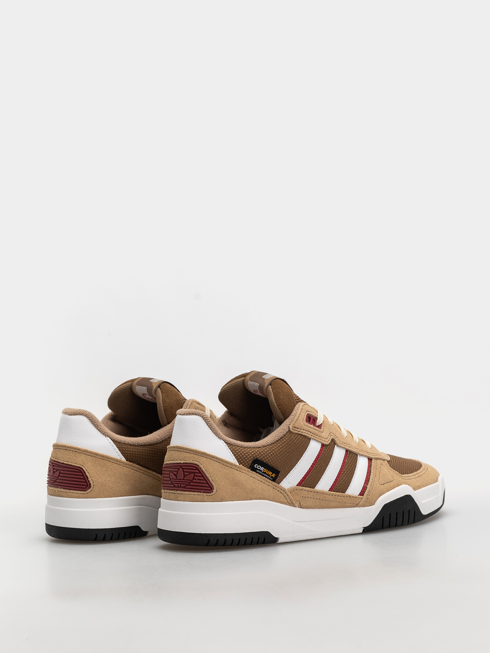 adidas Tekkira Cup Schuhe (cardbo/ftwwht/tmvire)