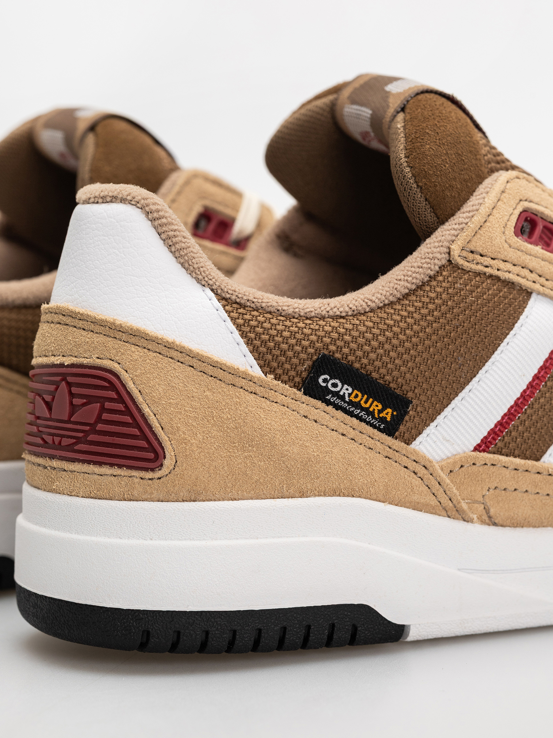adidas Tekkira Cup Shoes (cardbo/ftwwht/tmvire)