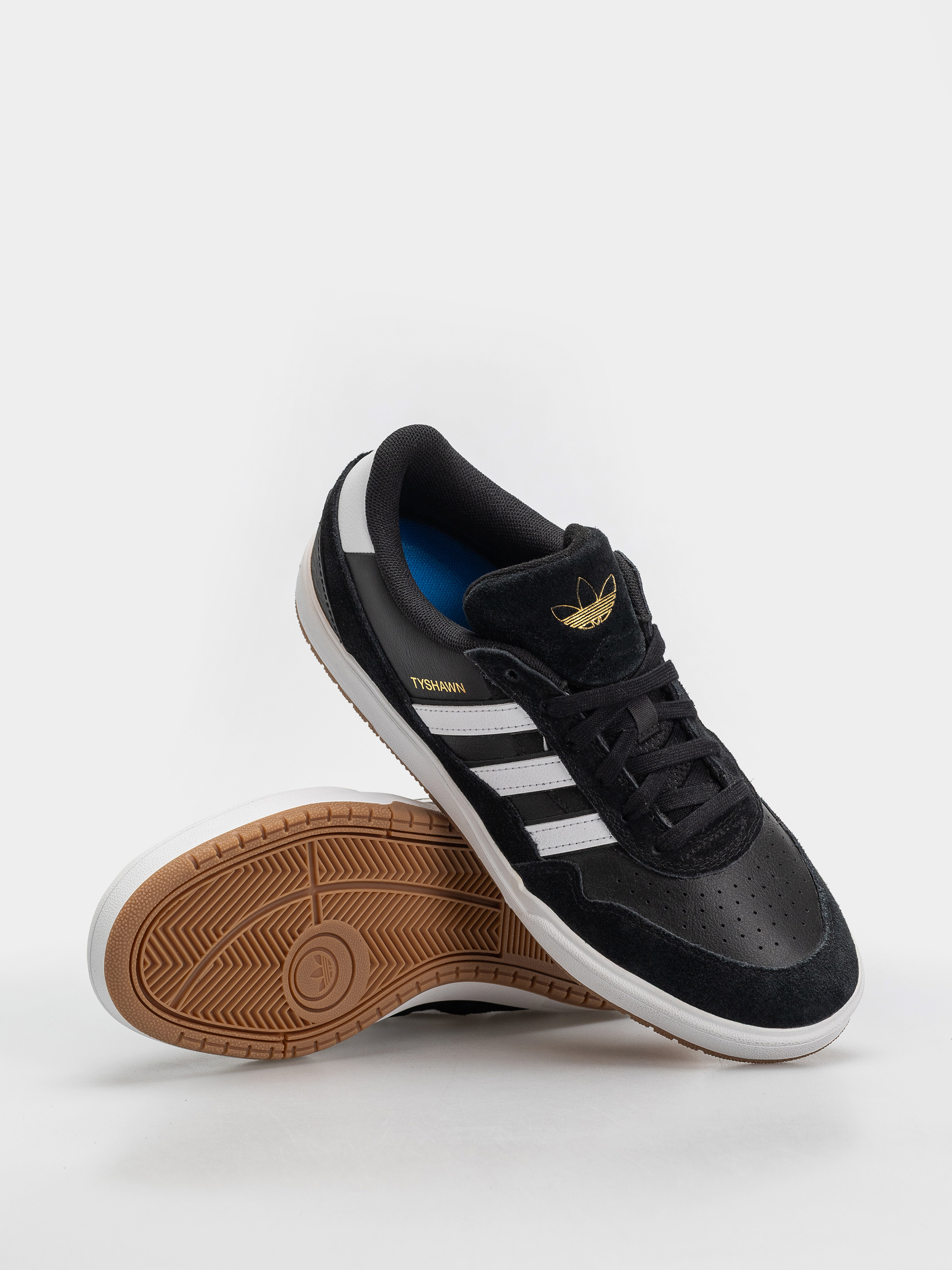 adidas Tyshawn II Shoes (cblack/ftwwht/gum4)