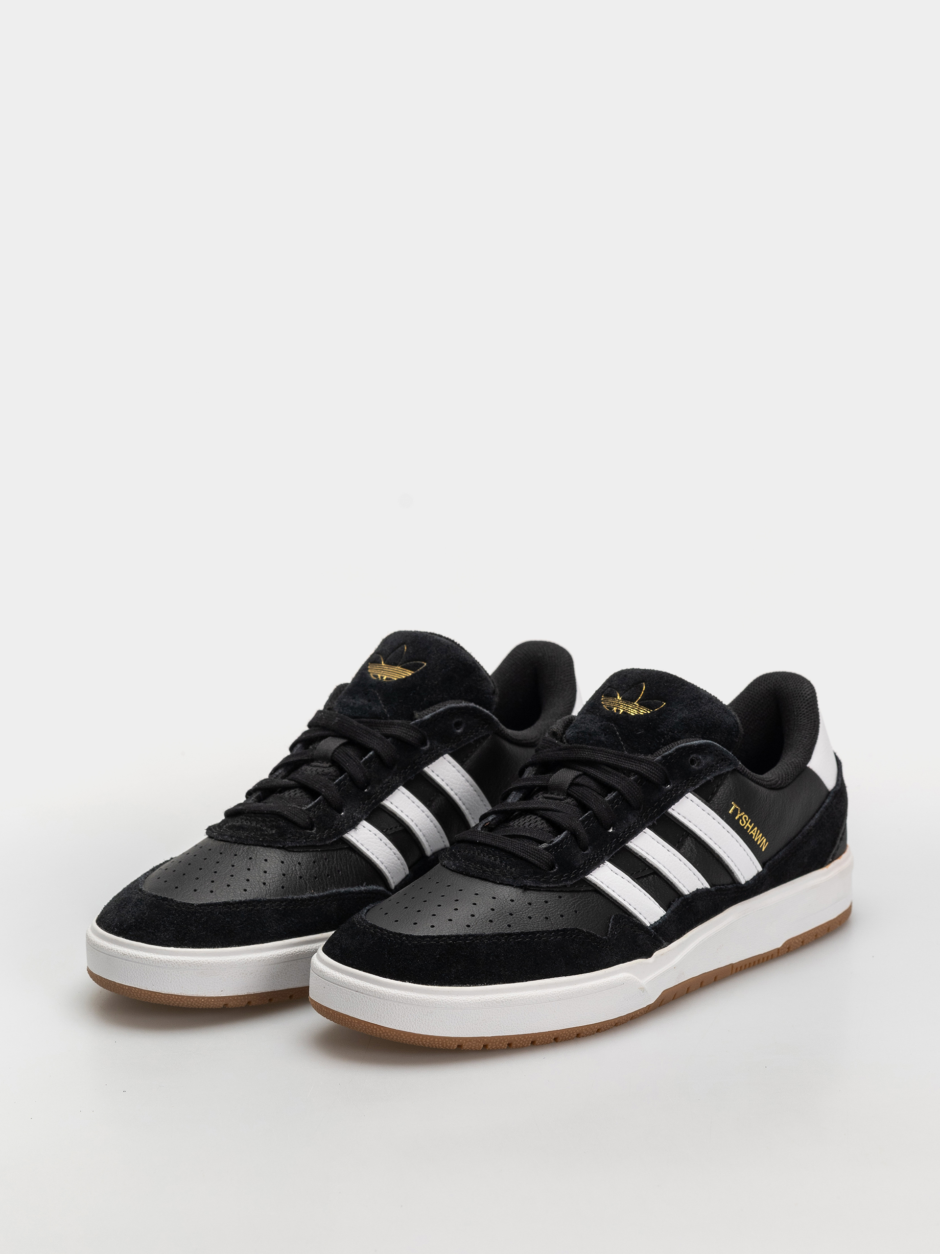 adidas Tyshawn II Schuhe (cblack/ftwwht/gum4)