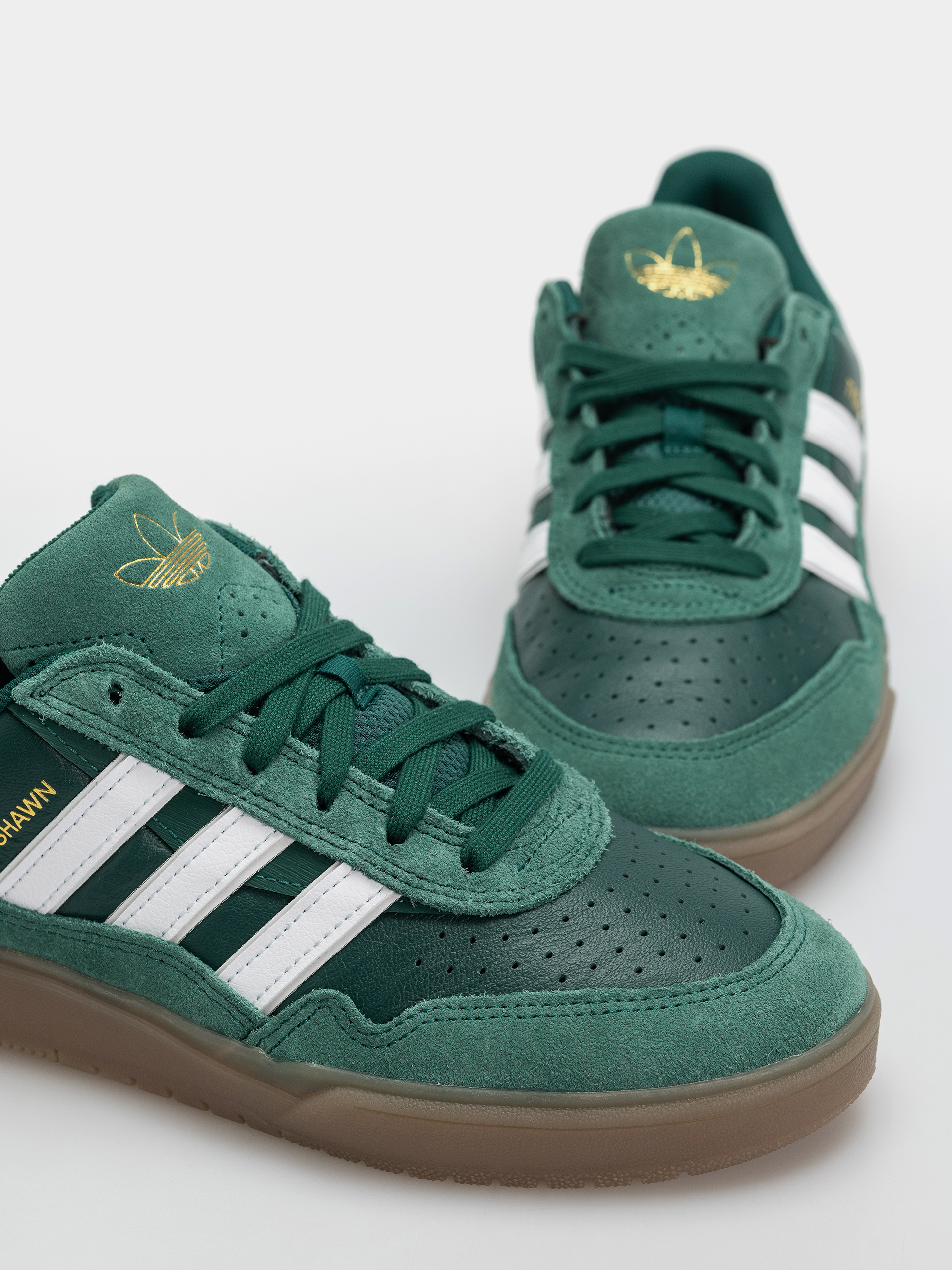 adidas Tyshawn II Schuhe (cgreen/ftwwht/gum5)