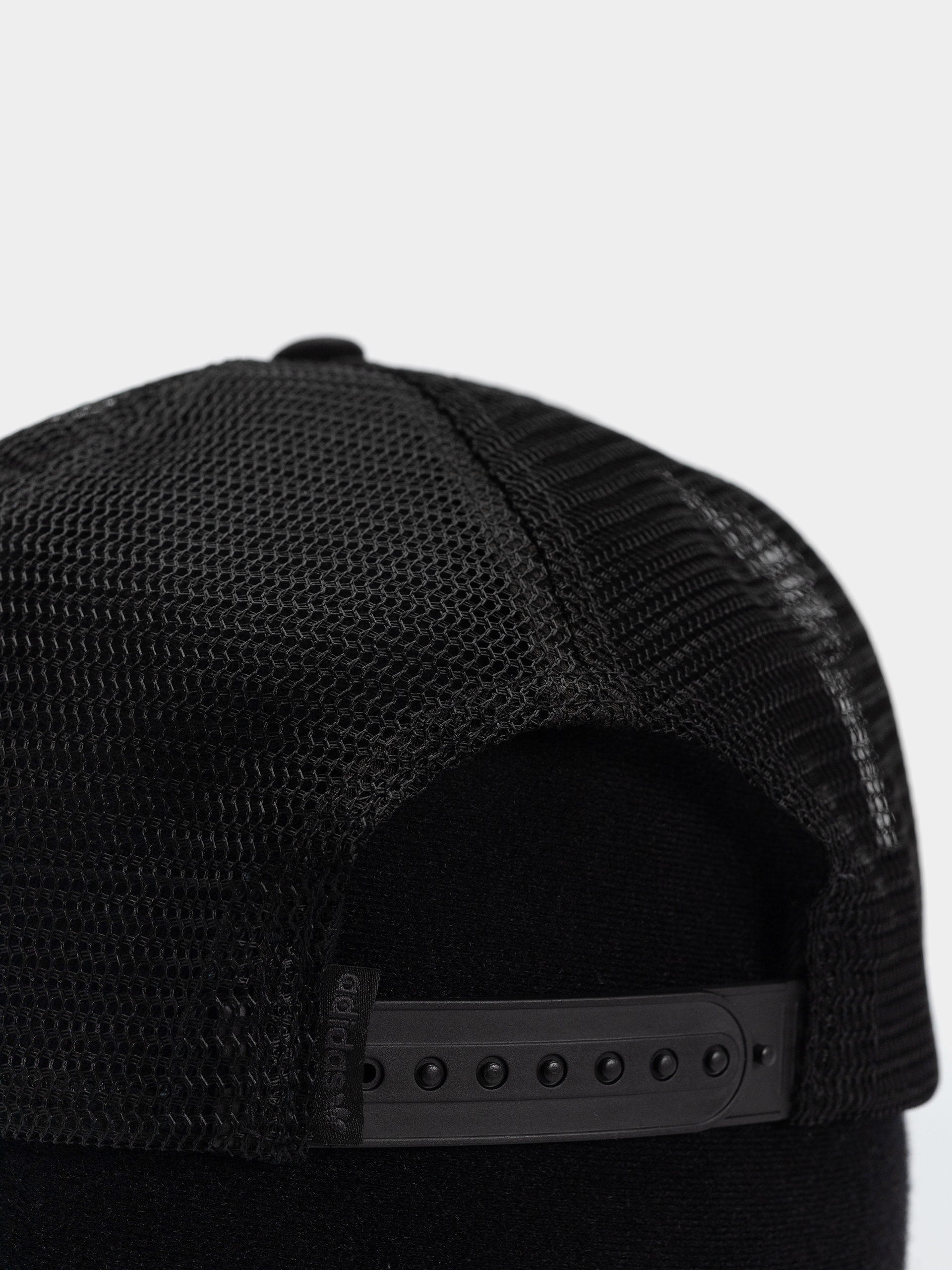 adidas Tyshawn Trucker Cap (black)