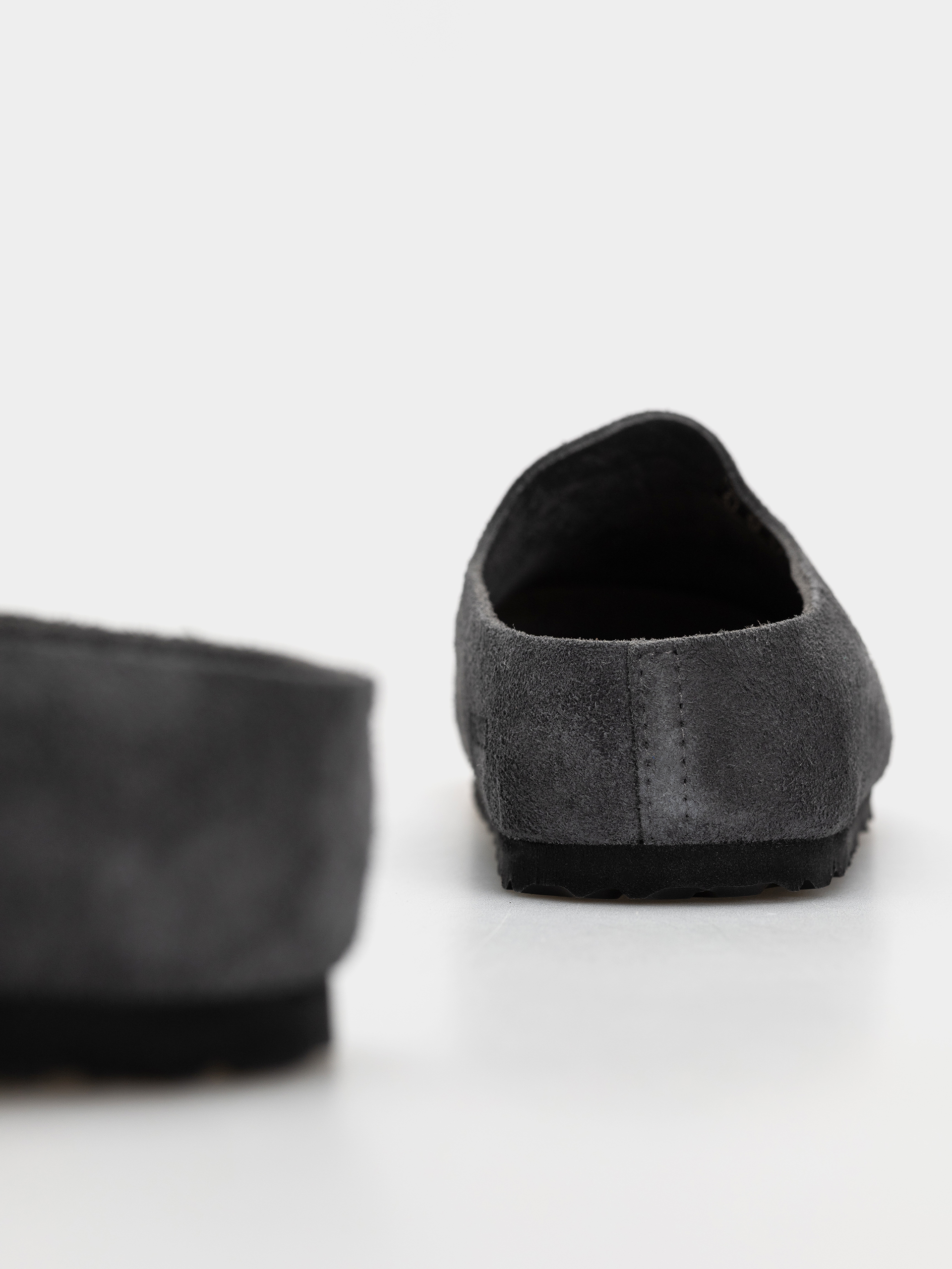 Birkenstock Amsterdam Wrapped Suede Leather Narrow Flip Flops (charcoal)