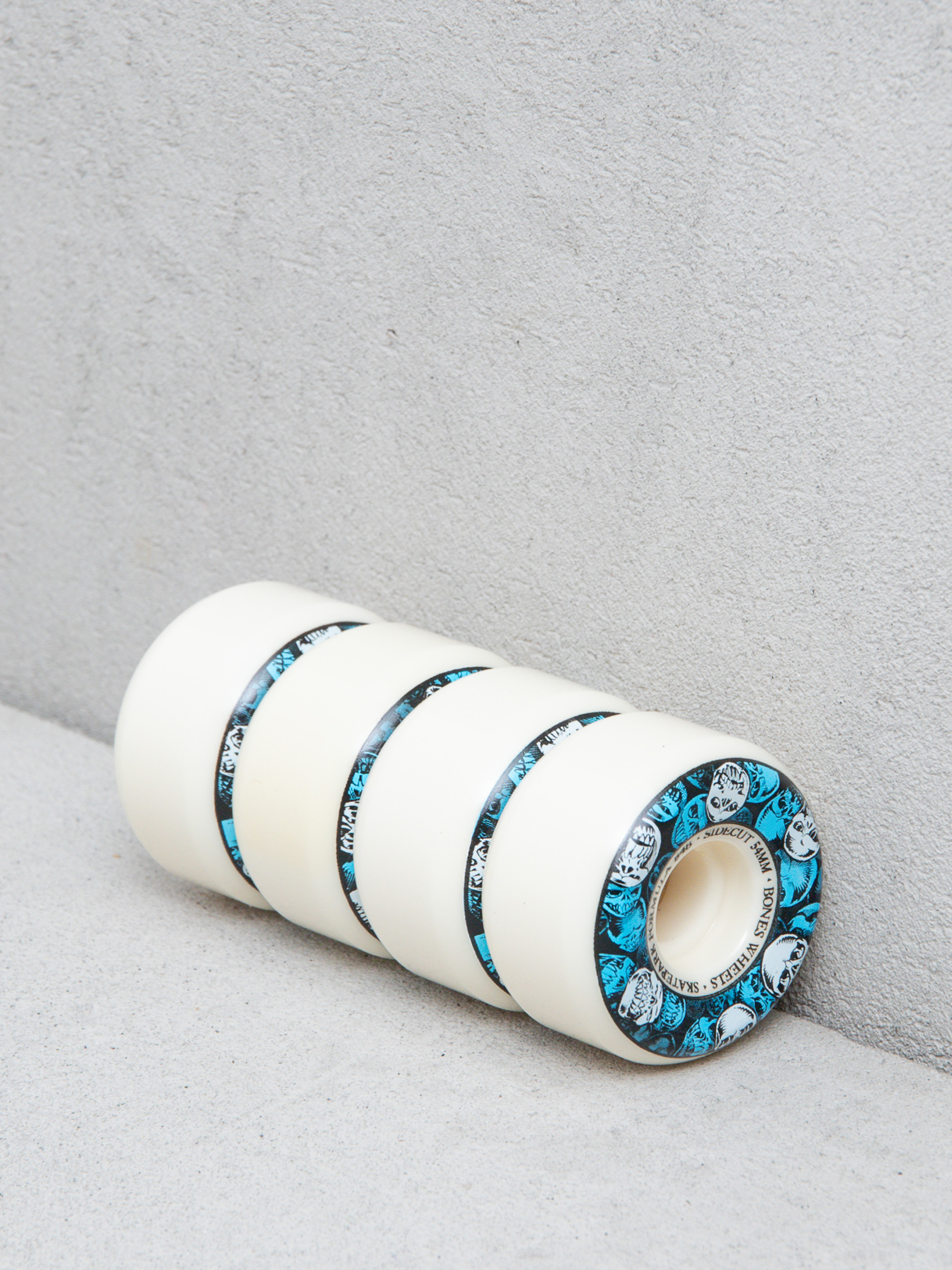 Bones Spf P5 Sidecuts 84B Rollen 