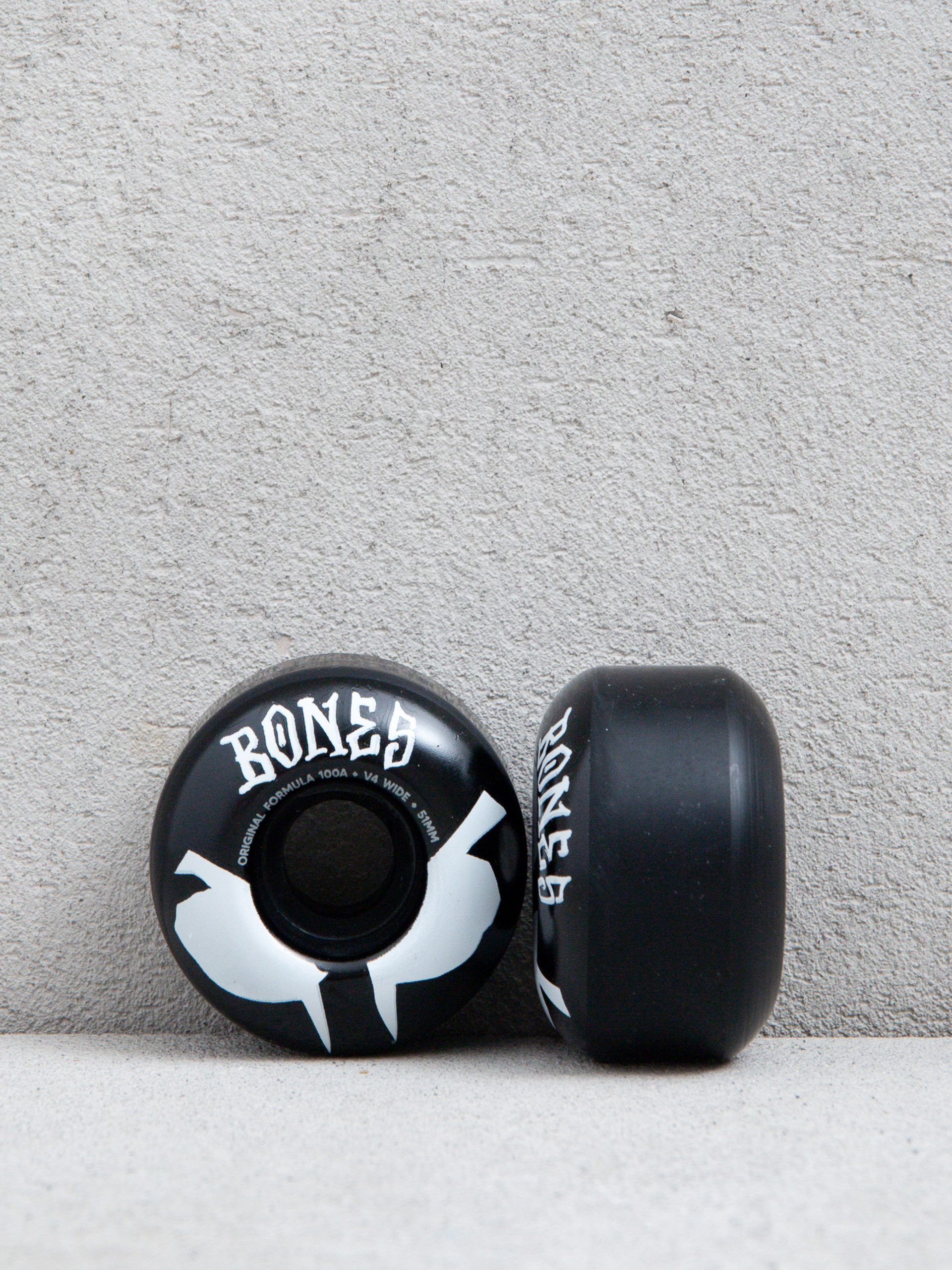 Bones Og Formula V4 Wides 100A Rollen