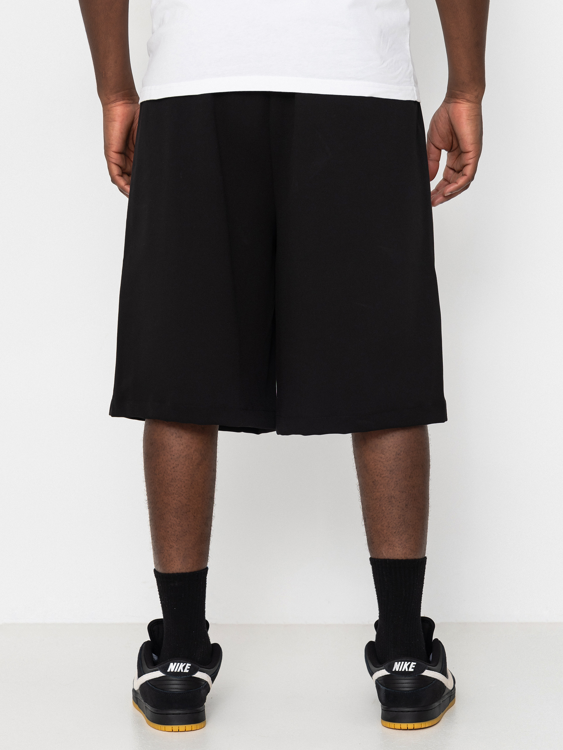 Wasted Paris Pleated Shorts (black)