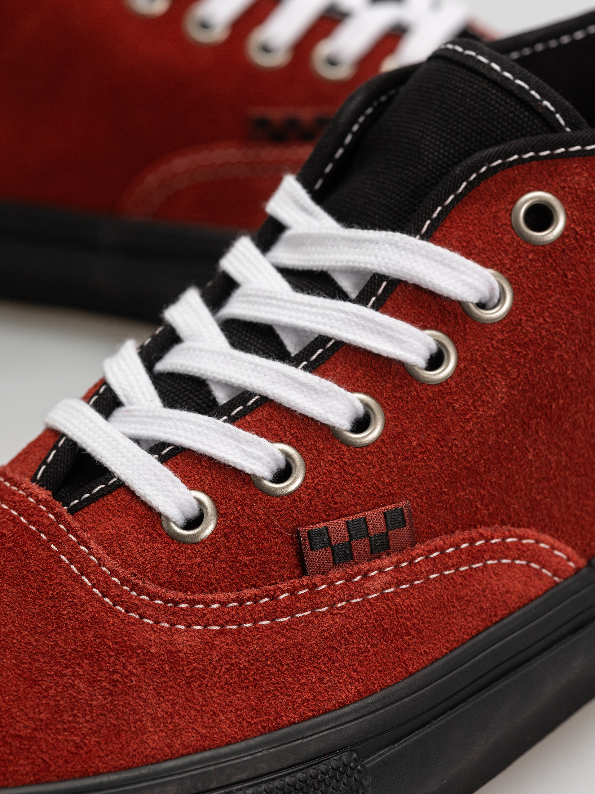 Vans Shoes Skate Authentic Mid (poppy ember red)