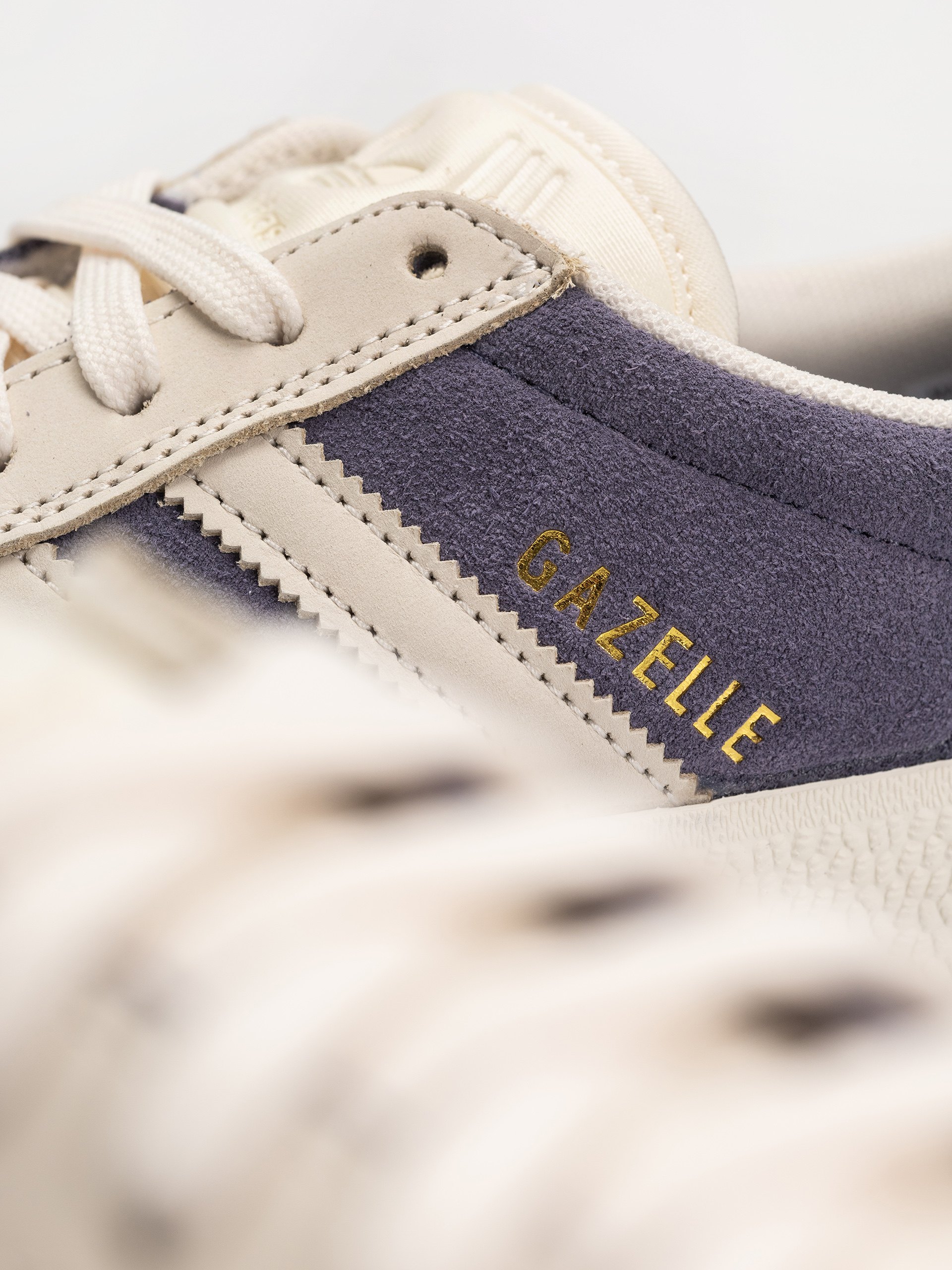 adidas Gazelle Adv Shoes (suppur/cwhite/goldmt)