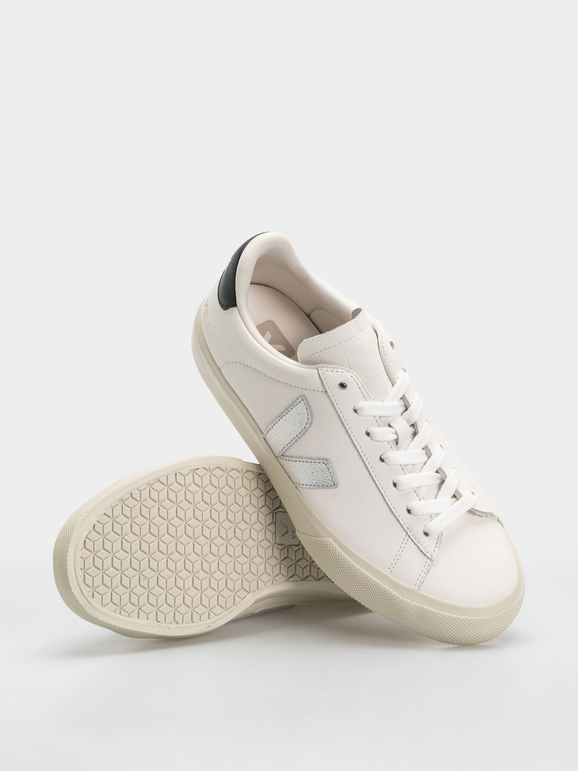 Veja Campo Wmn Schuhe (white silver black)