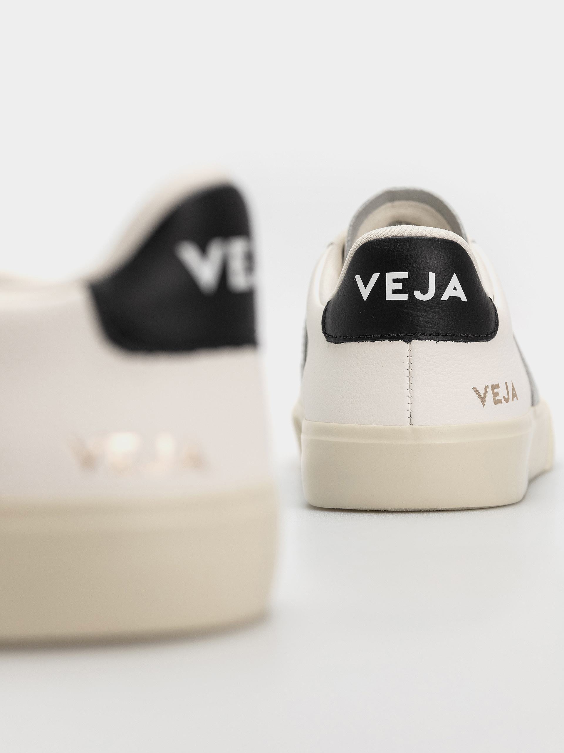 Veja Campo Wmn Shoes (white silver black)