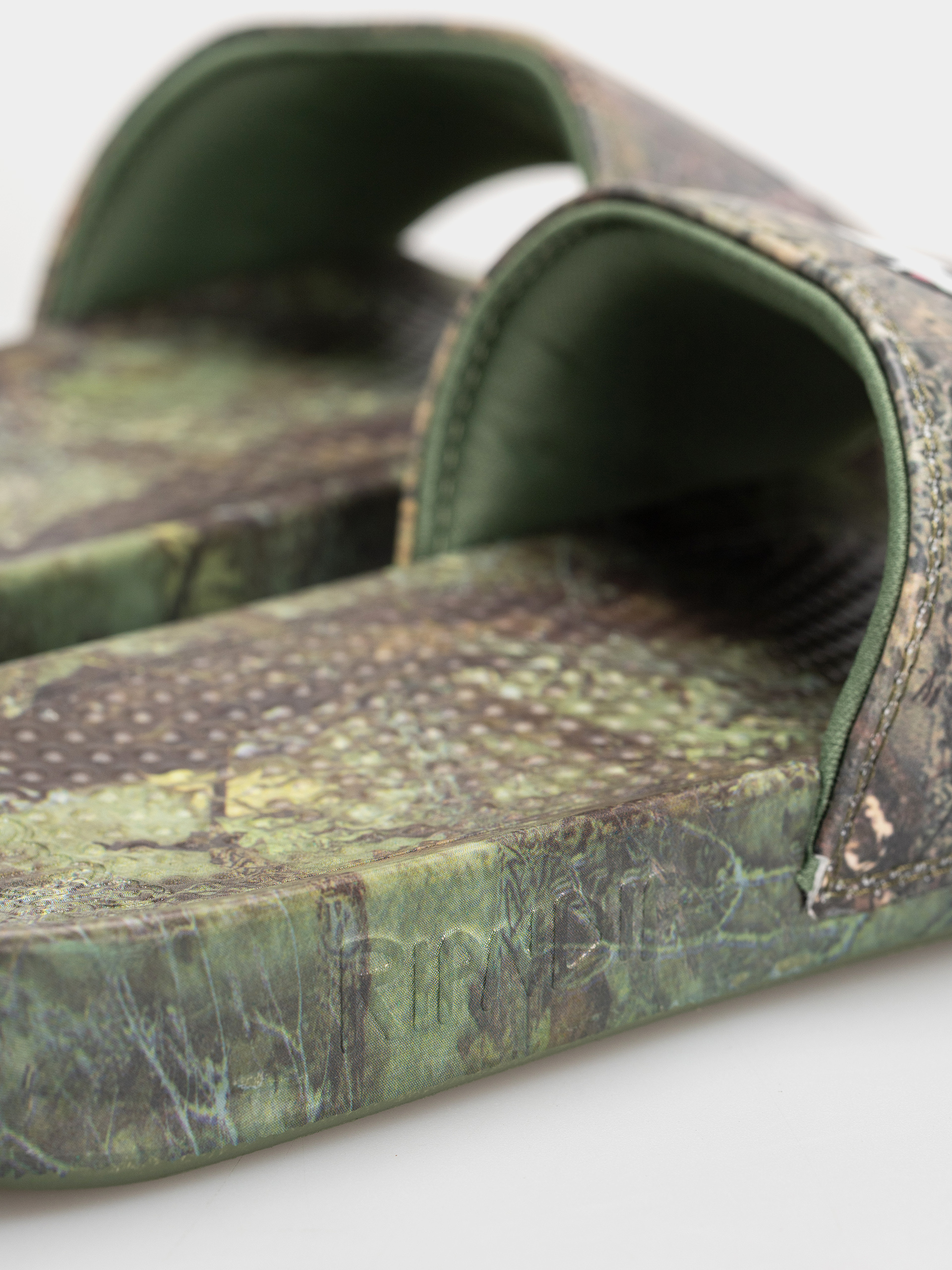 RipNDip Lord Nermal Flip Flops (nerm tree camo)