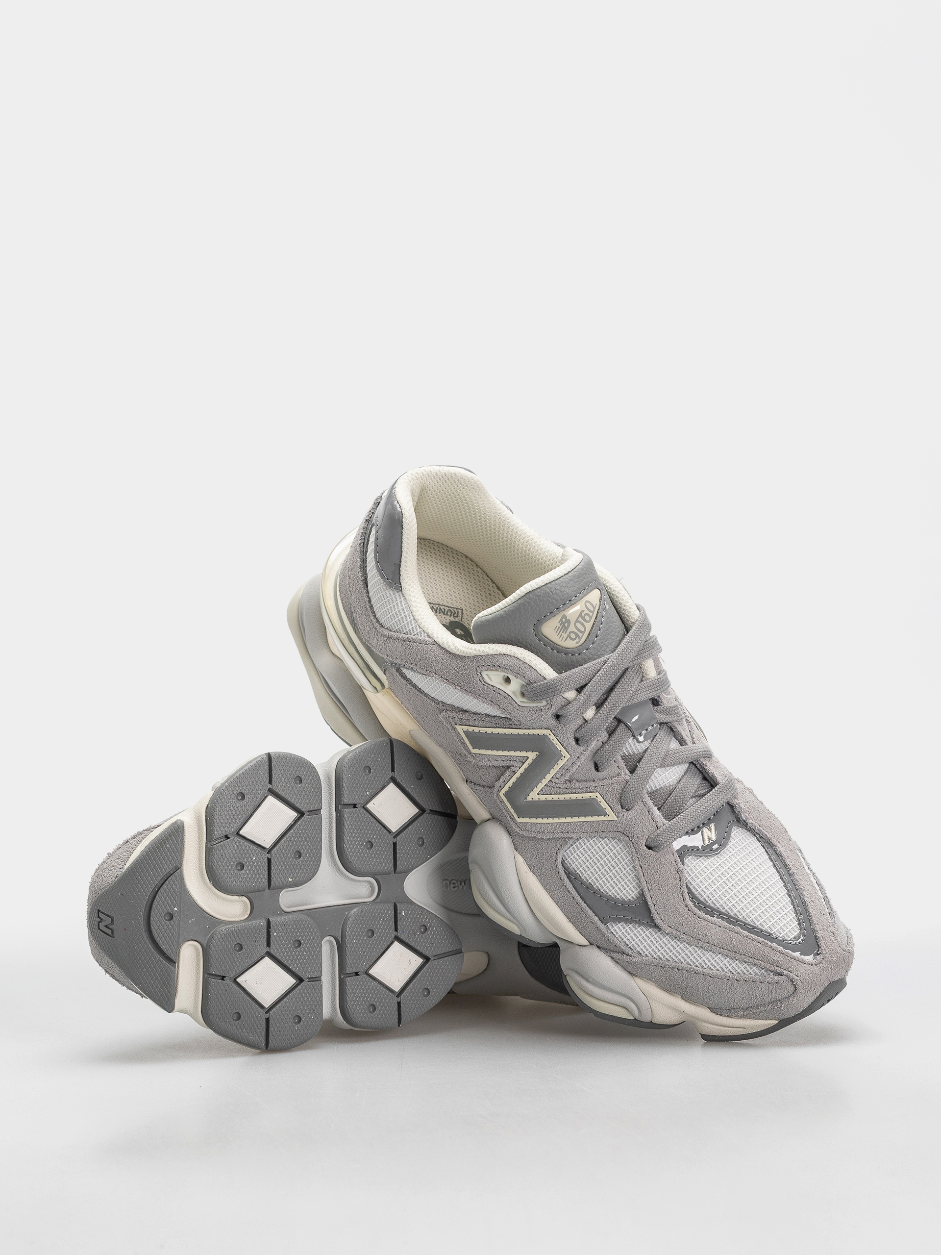 New Balance 9060 Shoes (angora/reflection)