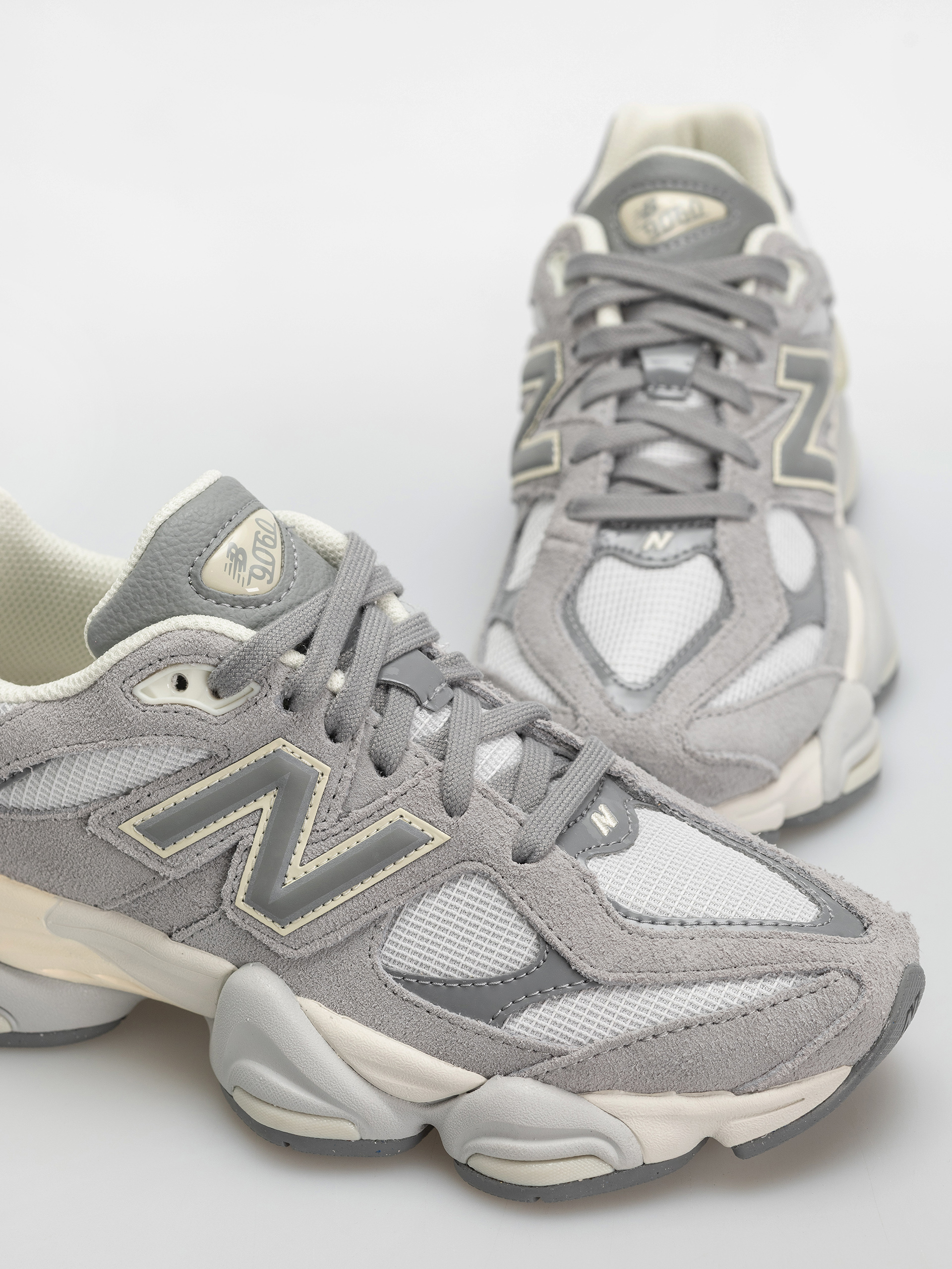 New Balance 9060 Shoes (angora/reflection)