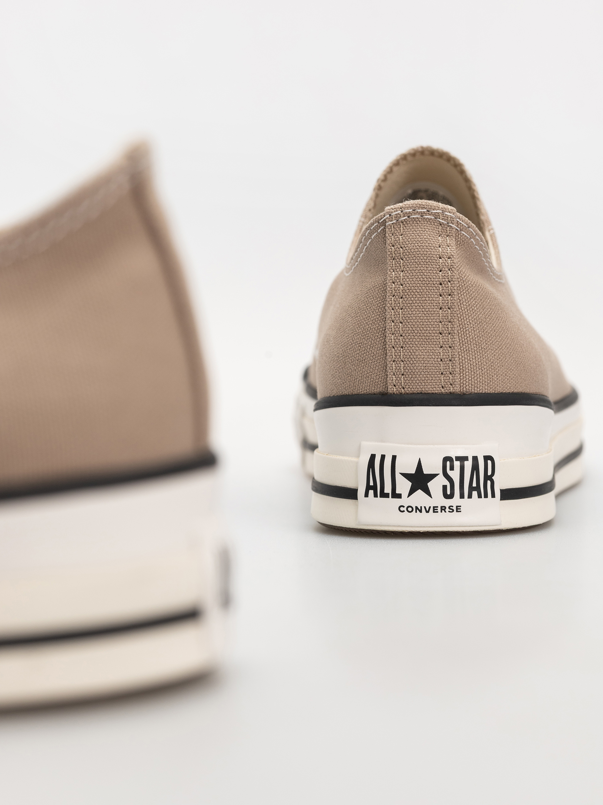Converse Chuck Taylor Throwback Ox Chucks (vintage cargo)
