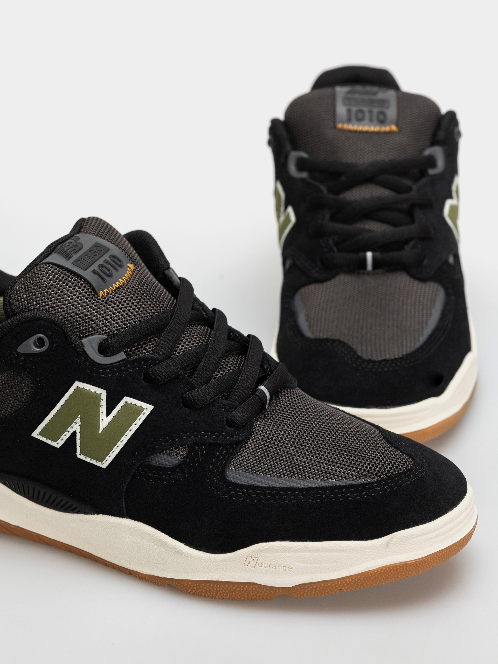 New Balance 1010 Schuhe (black/dark olivine)