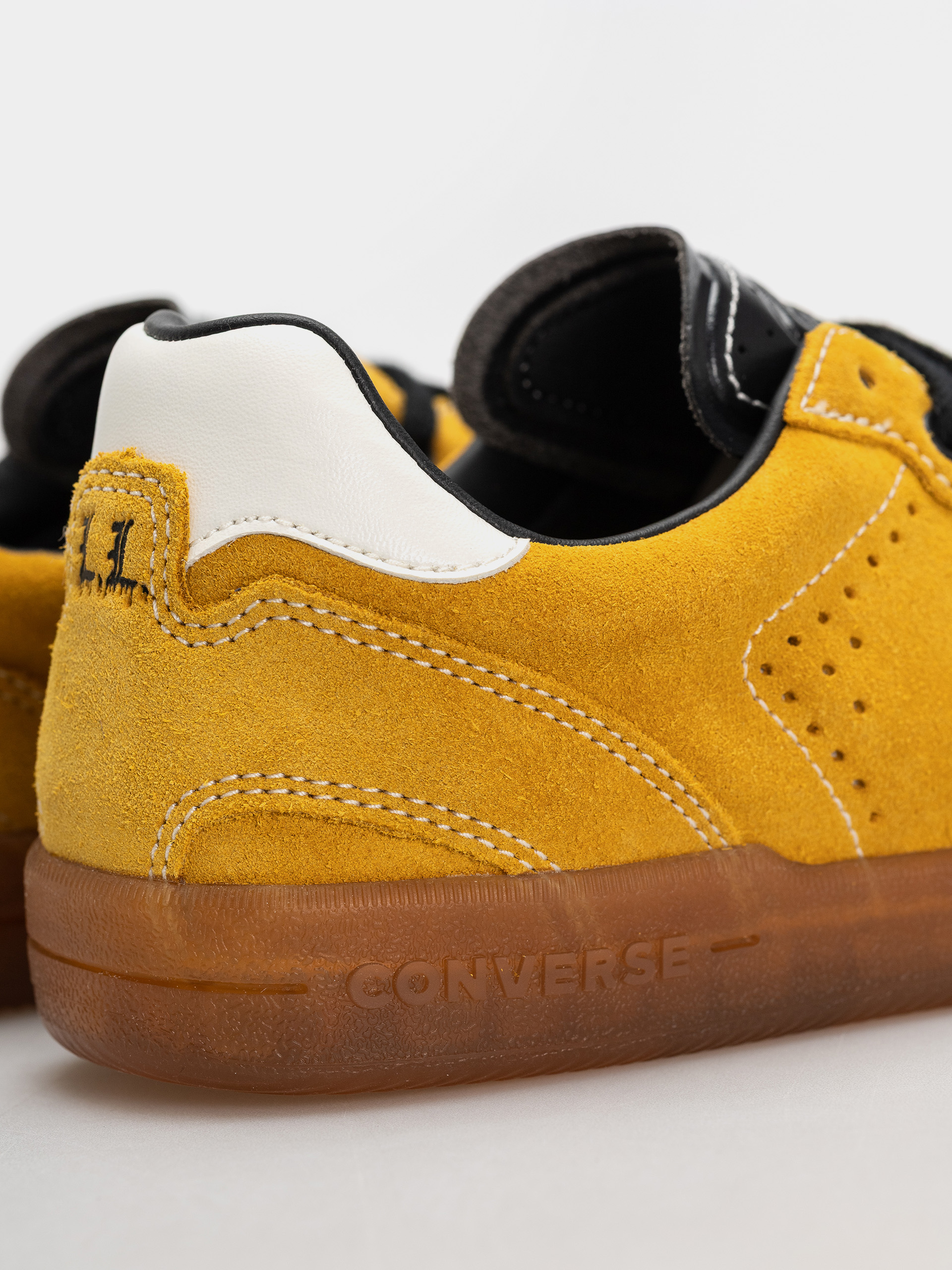 Converse Louie Lopez Pro 2 Ox Schuhe (yellow/black)