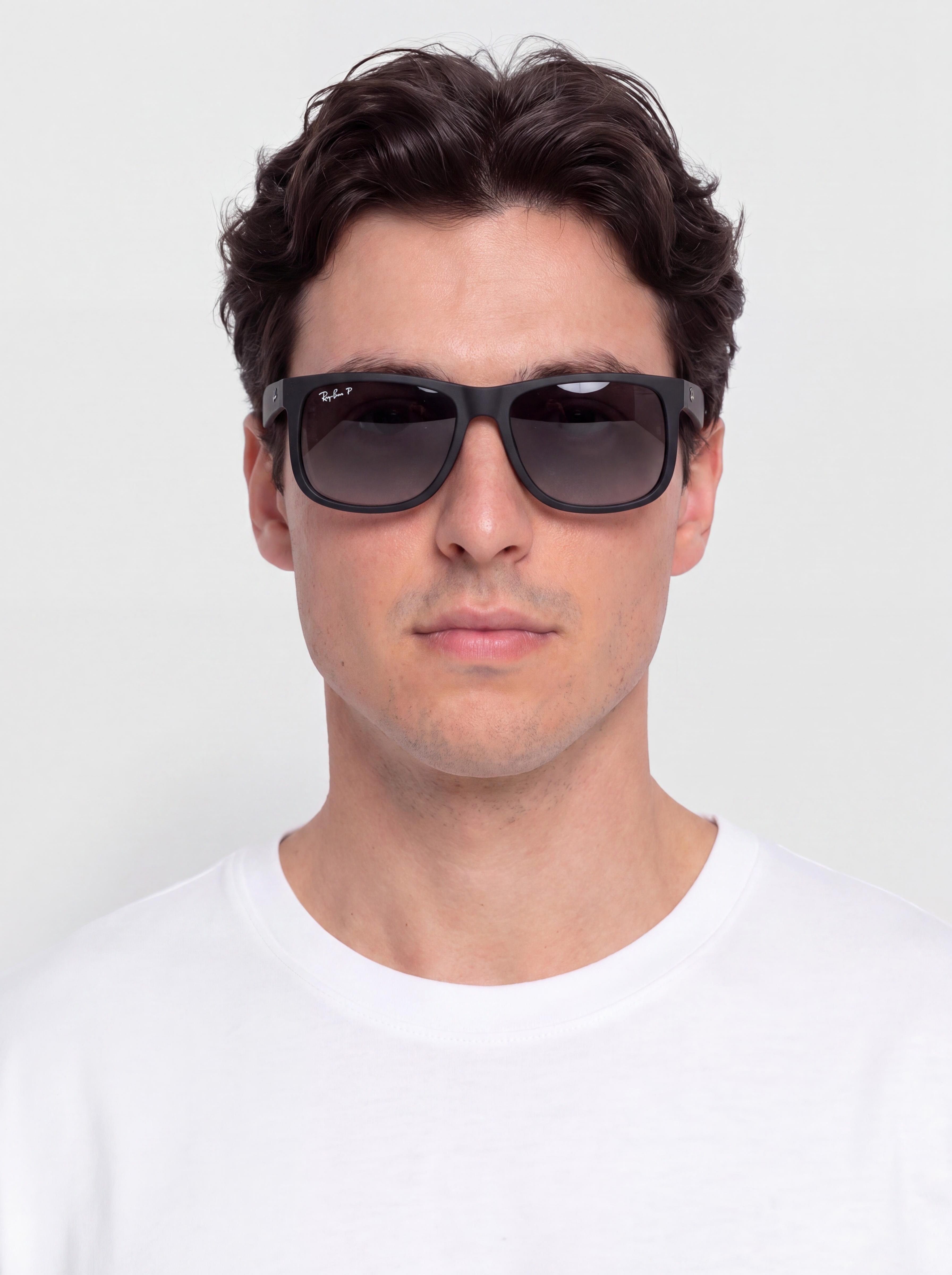 Ray-Ban Sunglasses Justin Classic (matowy guma czarny/polaryzacyjne jasnoszary)