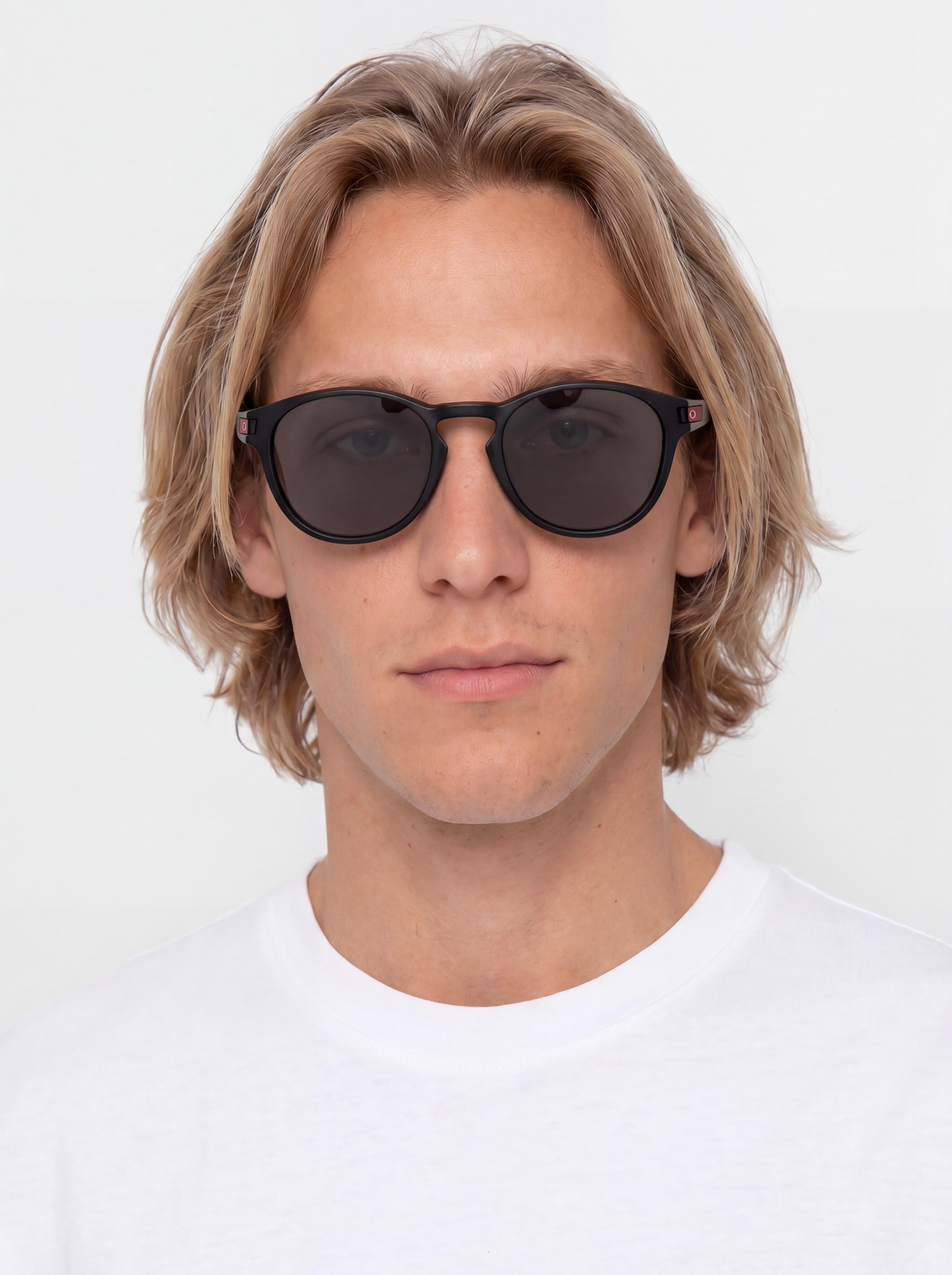 Oakley Sunglasses Latch - black (matte black/prizm black polar)
