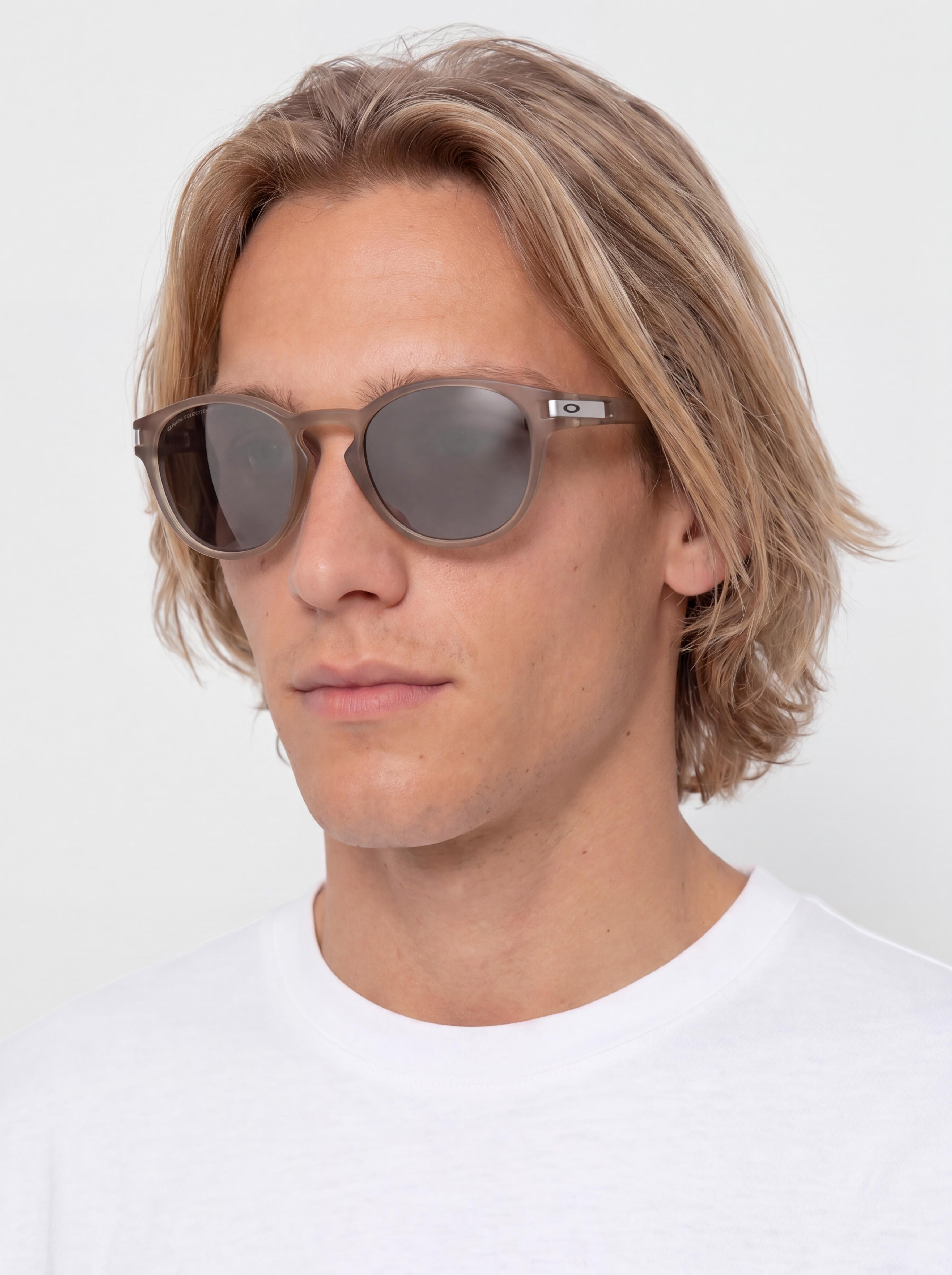 Oakley Latch Sunglasses (matte sepia/prizm black polar)