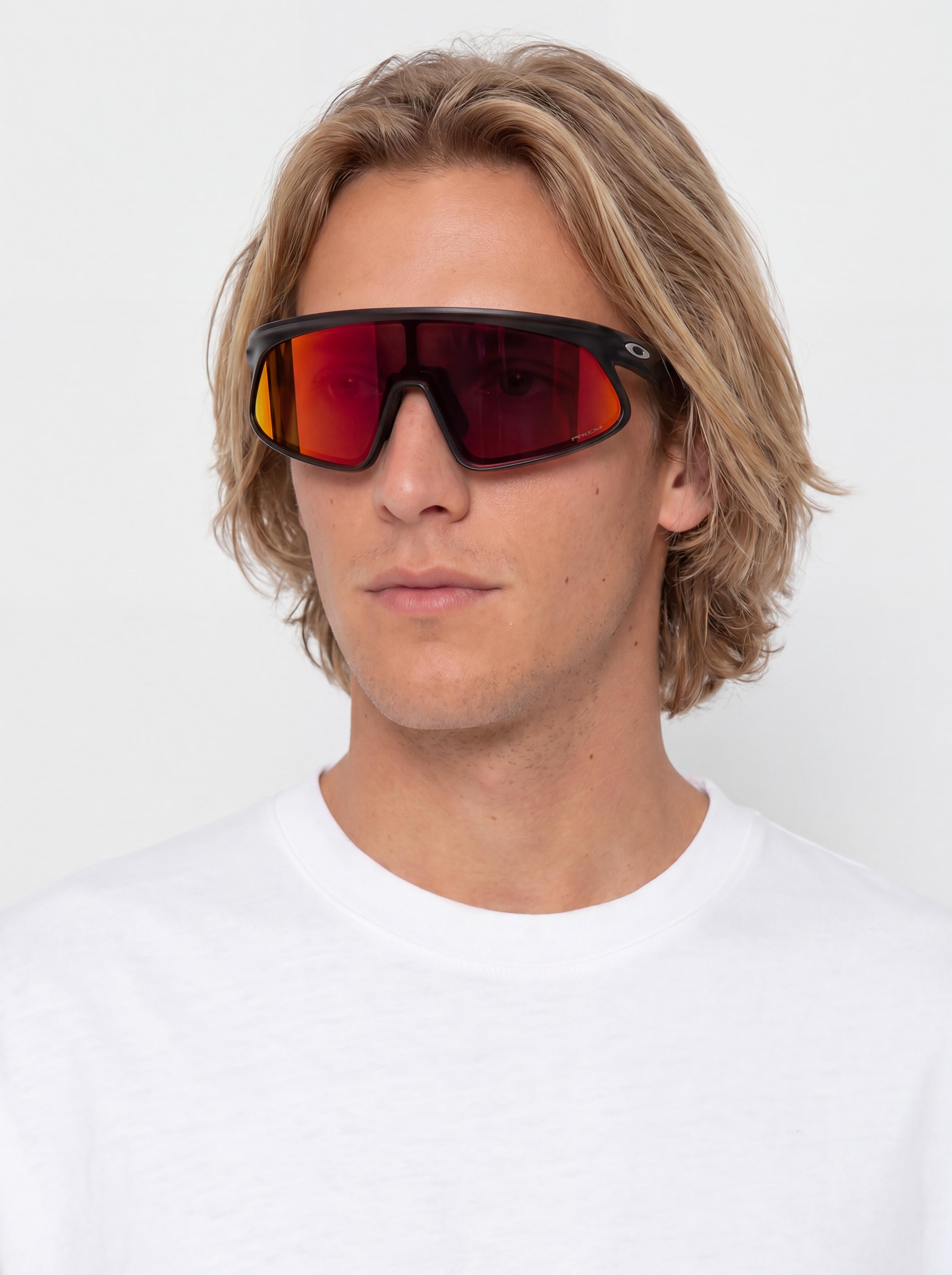 Oakley Rslv 141 Sunglasses (matte black/prizm road)