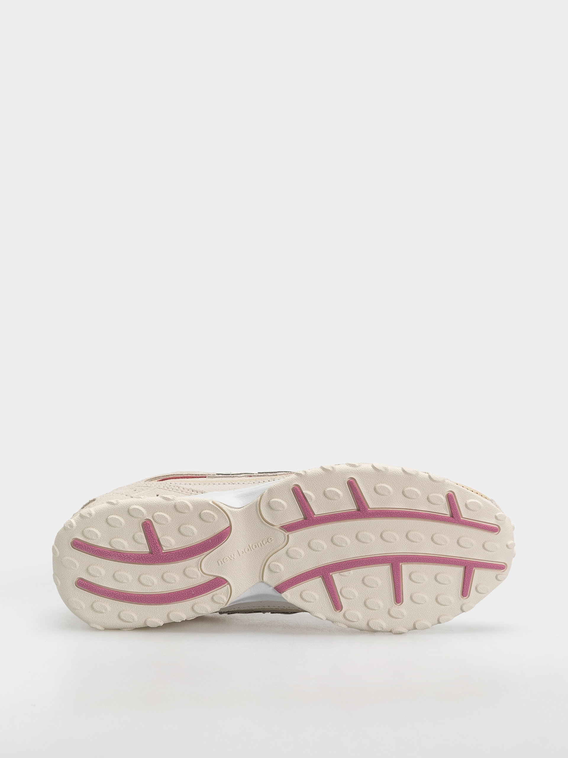 New Balance 204L Shoes (sea salt/bone/pink eraser)