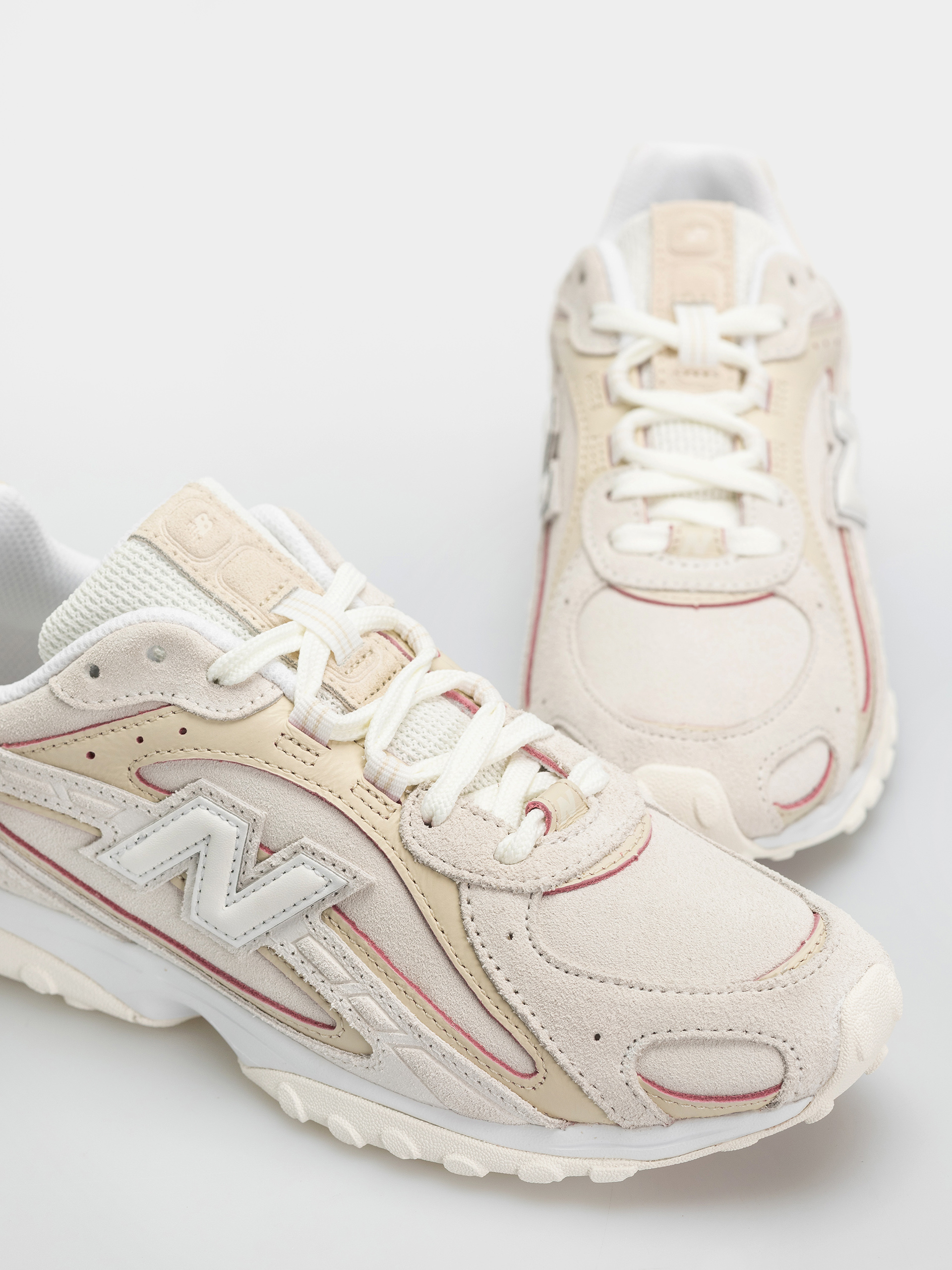 New Balance 204L Schuhe (sea salt/bone/pink eraser)