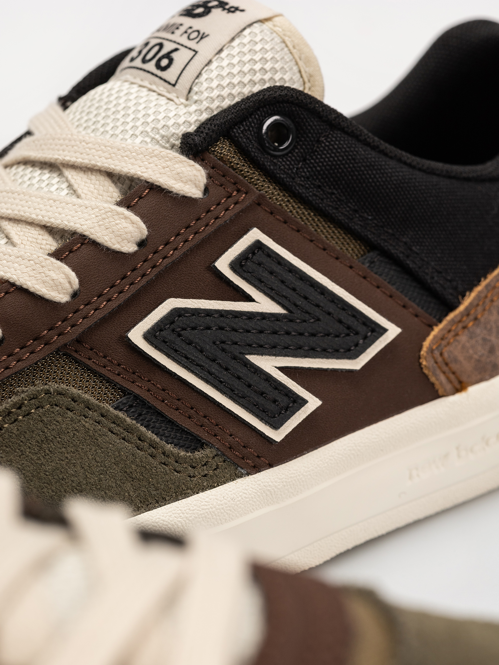 New Balance 306 Shoes (pumpernickel/black)